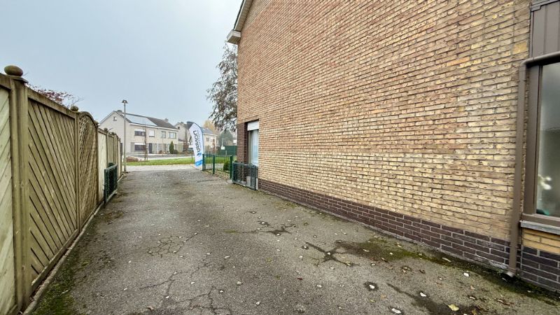 Charmante halfopen bebouwing met garage foto 20