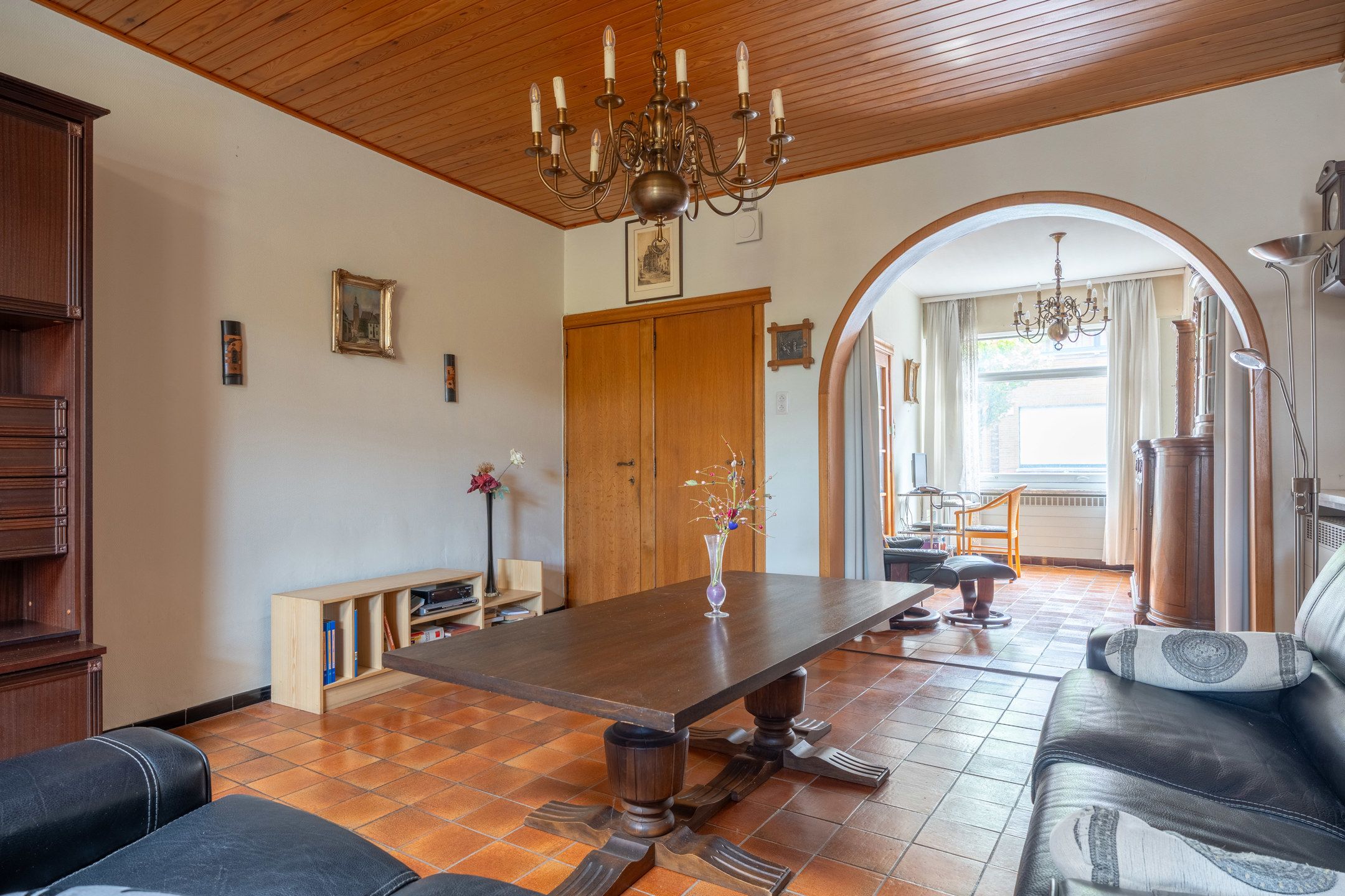 Centraal gelegen woning met 3 slpk's te Turnhout. foto 4