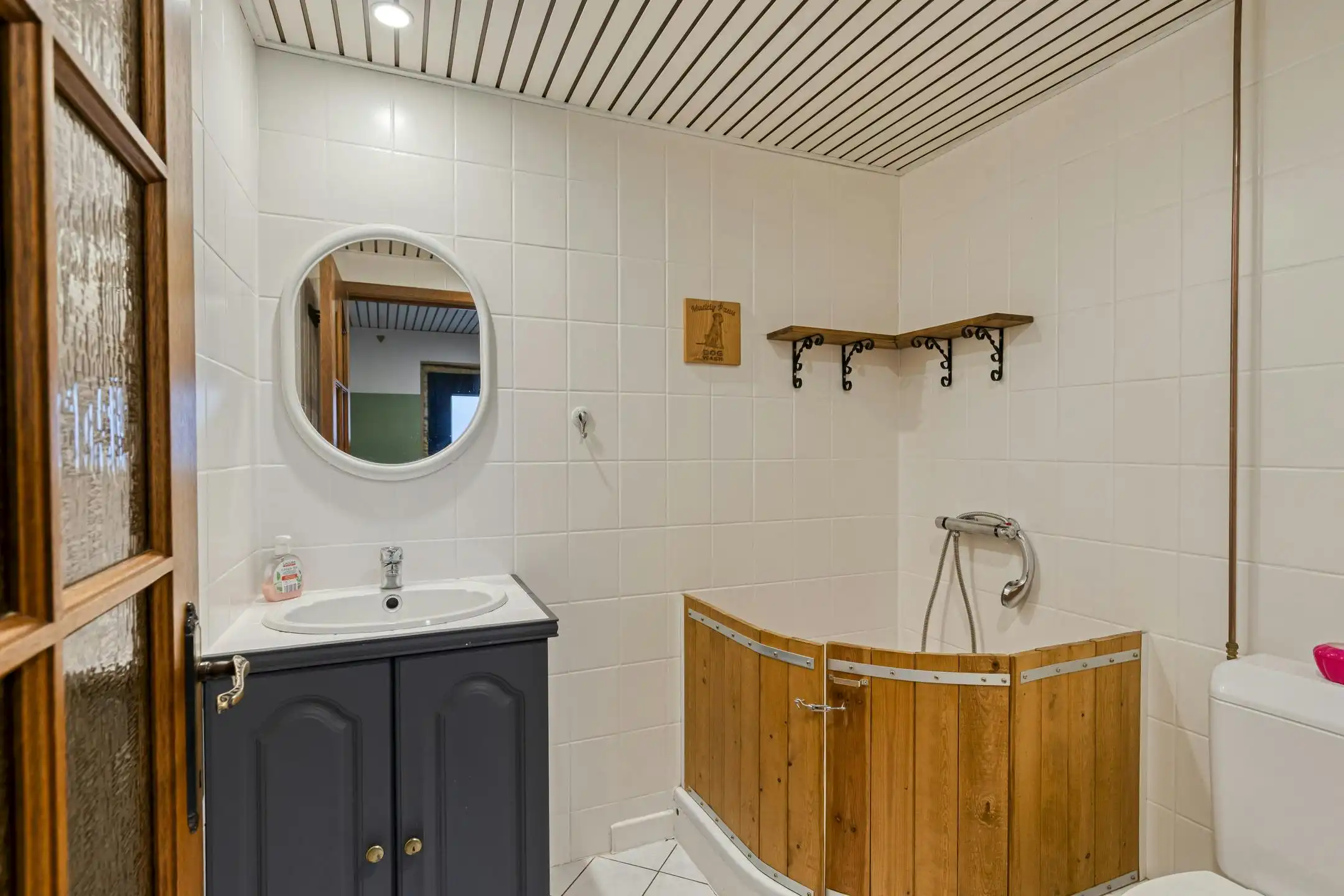 Ruime instapklare woning met 2 slaapkamers te koop in Leest foto 8