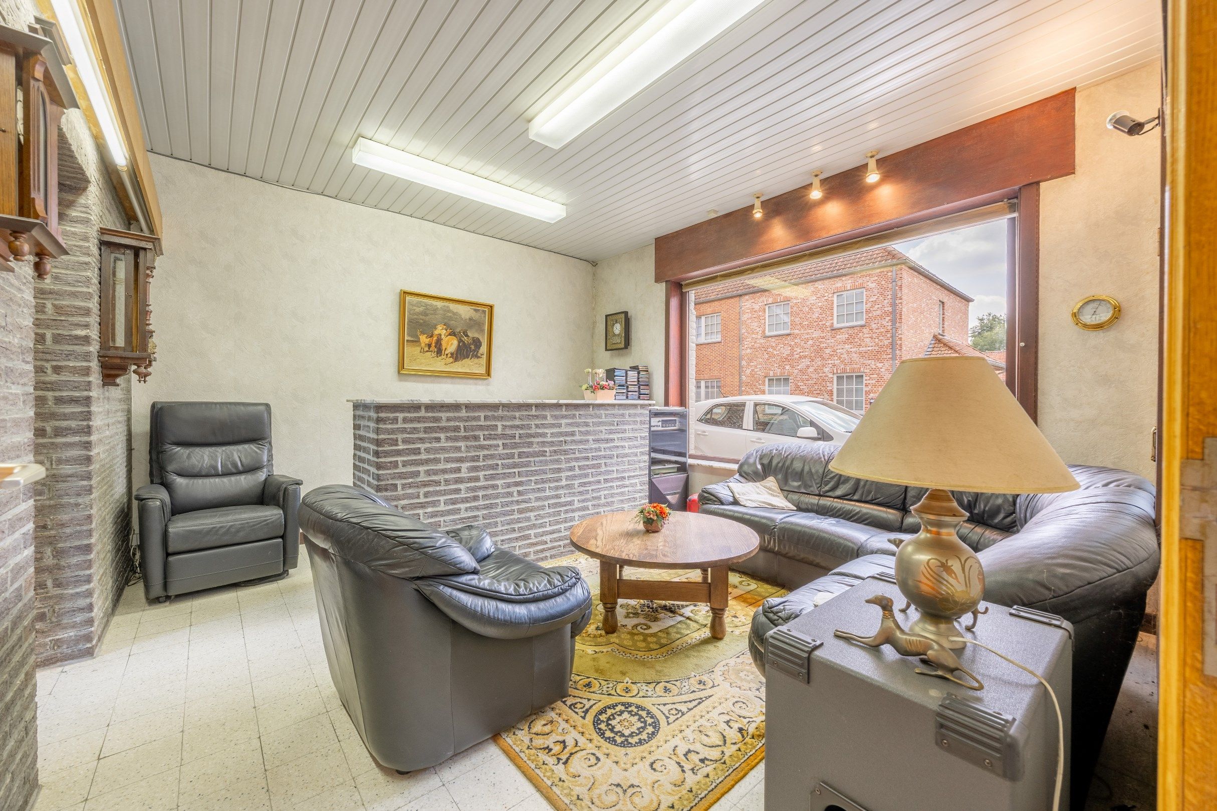 TE RENOVEREN WONING OP RUIM PERCEEL  foto 4