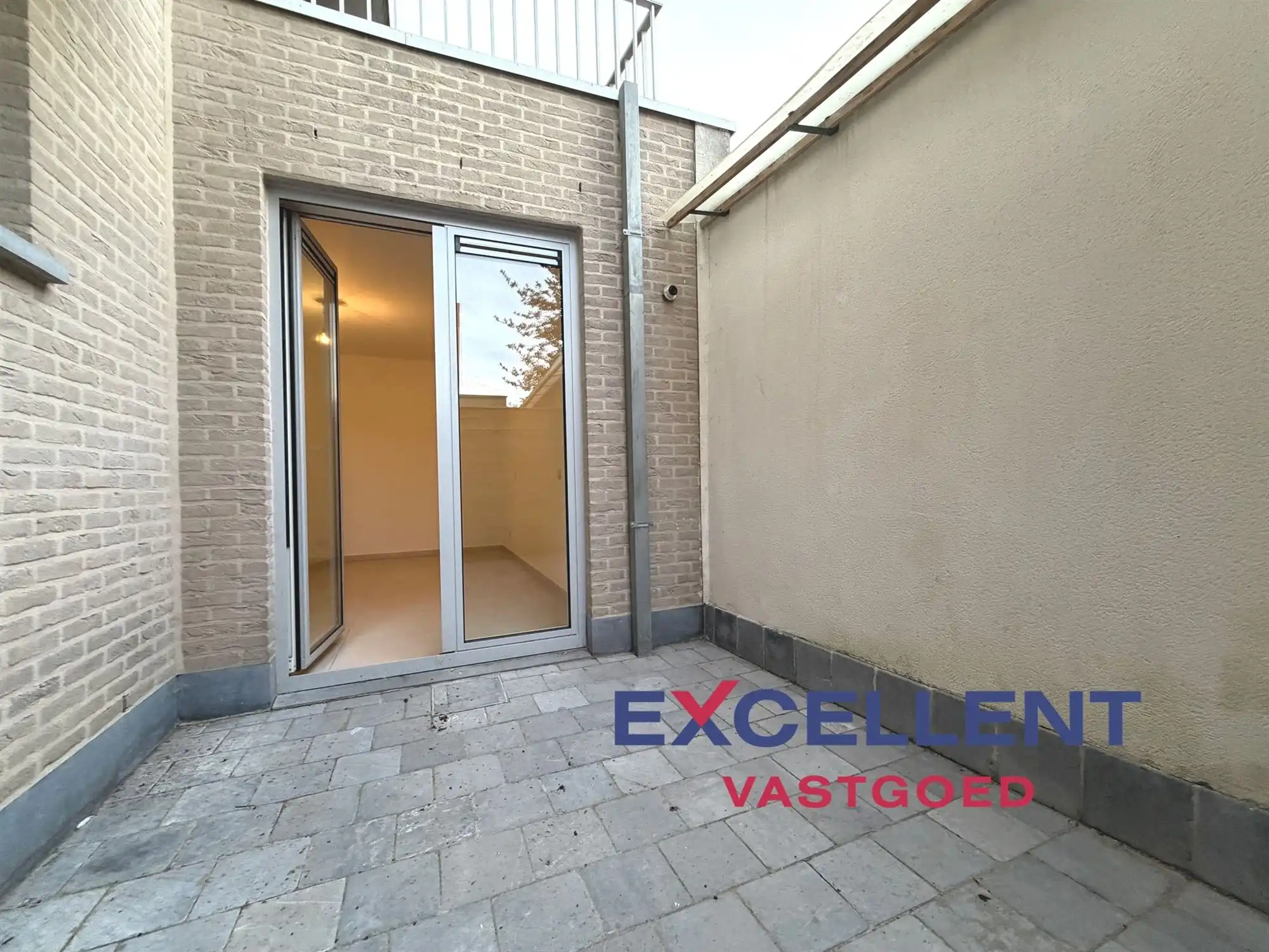 Instapklaar gelijkvloers appartement centrum Deinze foto 10