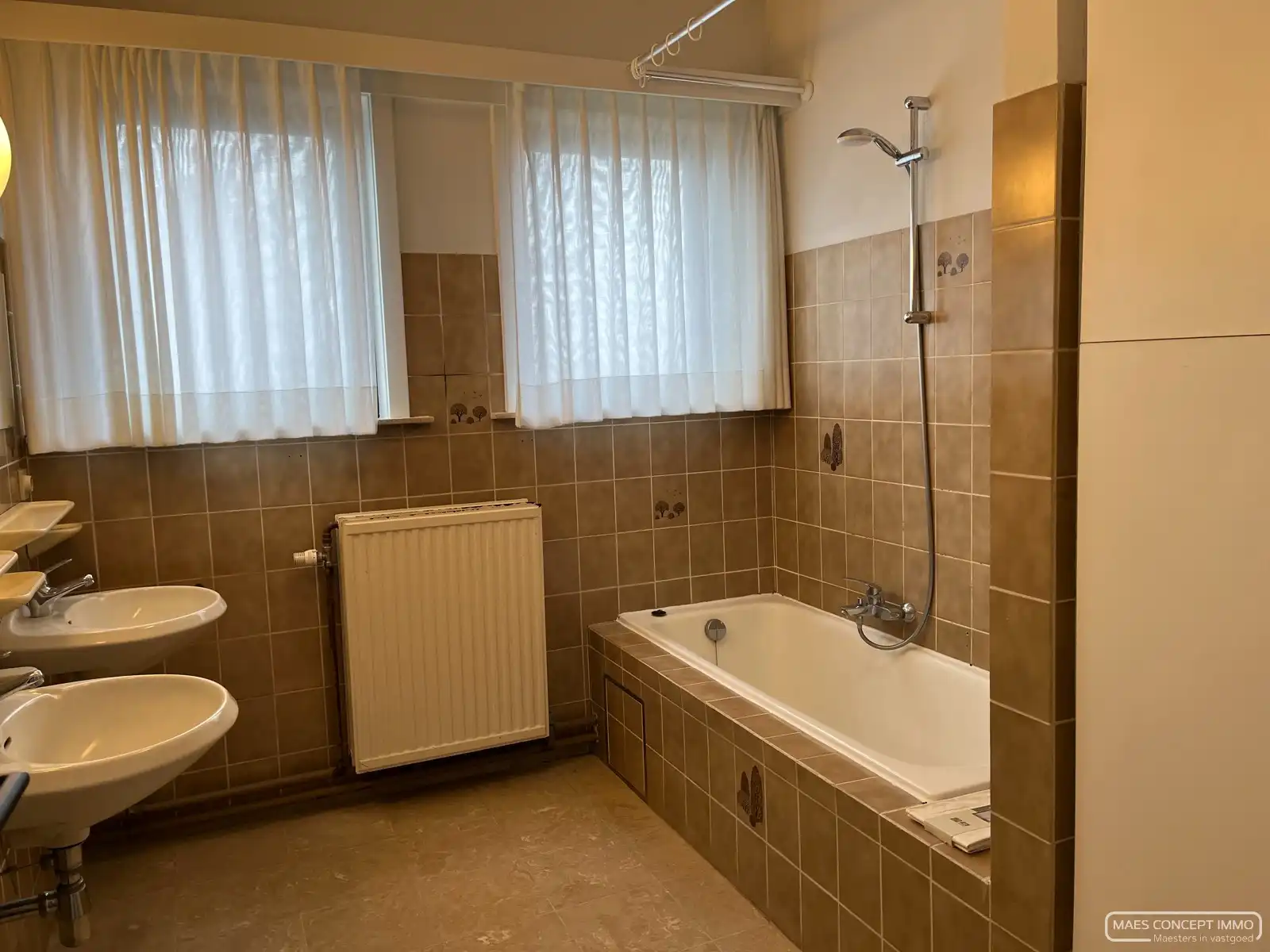 Centraal gelegen woning te huur in Anzegem foto 10