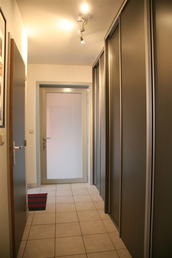 Gelijkvloers appartement met 1 slpk. en autostaanplaats foto 4