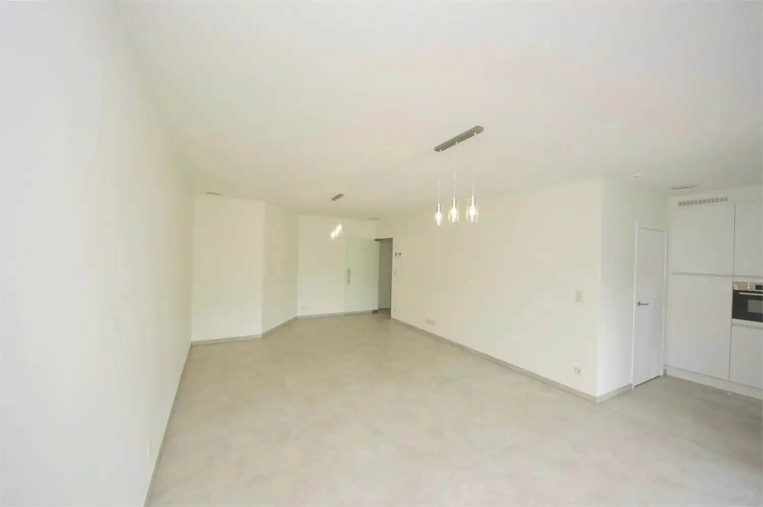 RECENT DUPLEX APP. 3 SLAAPKAMERS foto 2