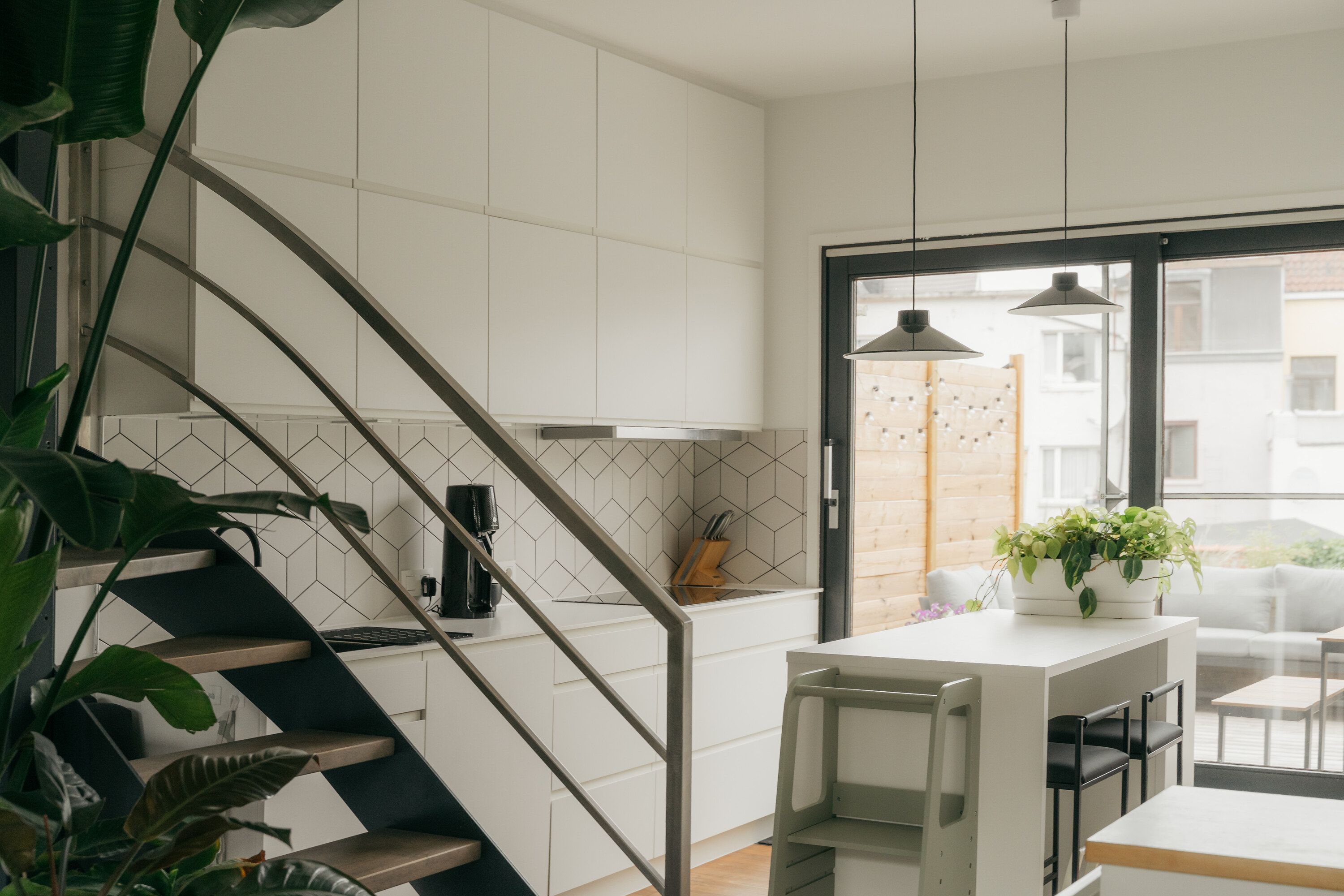 Back to SCHOOL(STRAAT): gerenoveerde woning met 3 slaapkamers, tuin en garage. foto 13