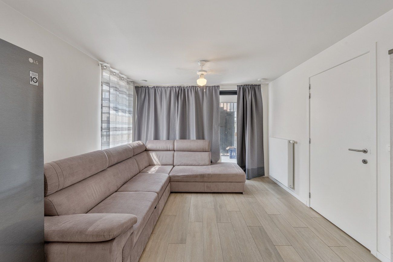 instapklaar 2 slaapkamerappartement op fietsafstand van UZ Jette, Brussel- en Wemmel centrum foto 9