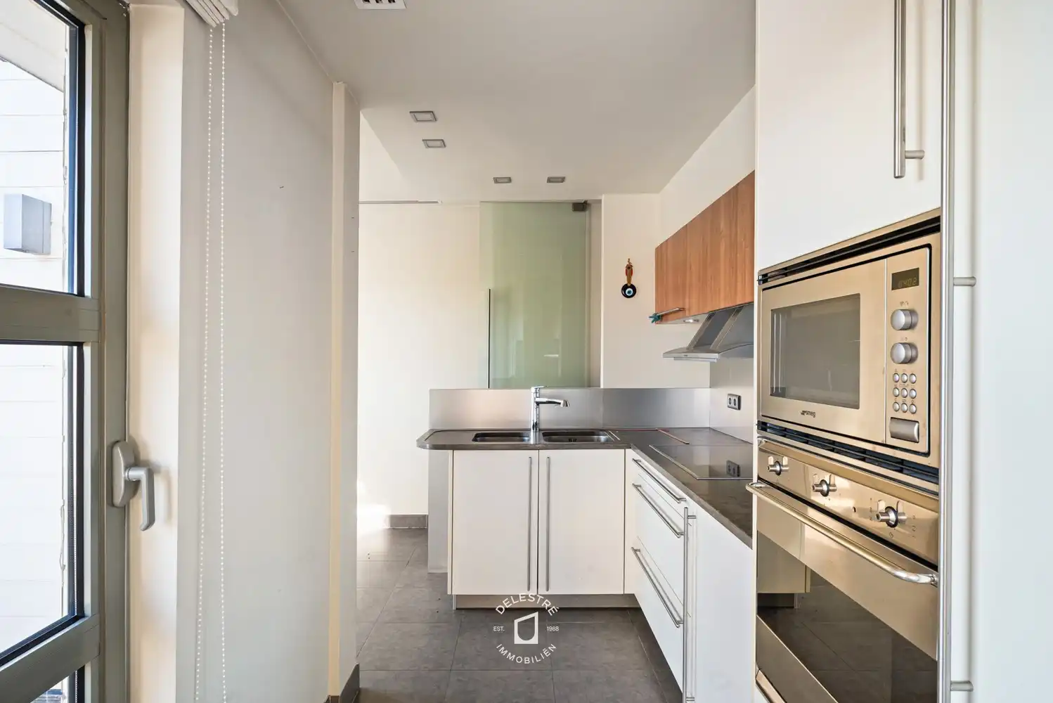 Veelzijdig investeringspand met 3 APP., MAGAZIJN, STAANPLAATSEN EN HANDELSPAND foto 32