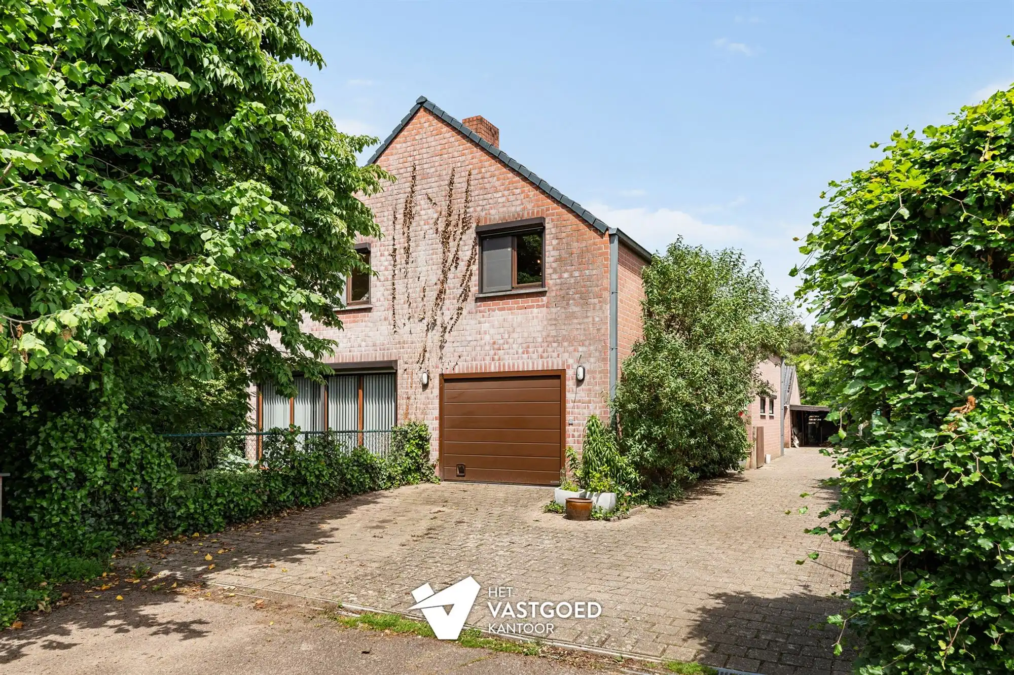 RUIME WONING (5 SLPKS) MET WERKHUIS 120M2 OP TOP-LIGGING! foto 2