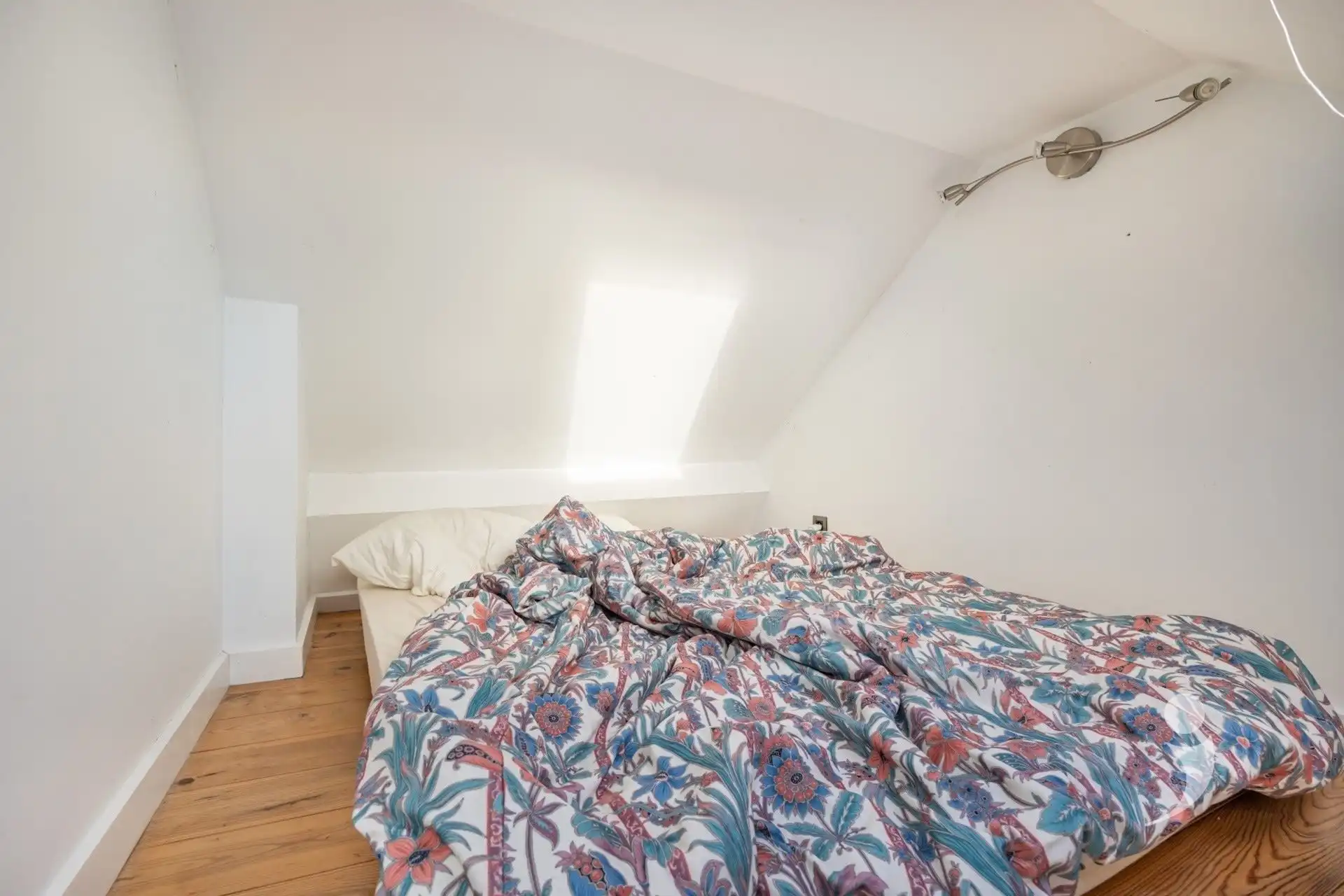 Opbrengsteigendom met handelspand, studio en 6 studentenkamers in Leuven foto 16
