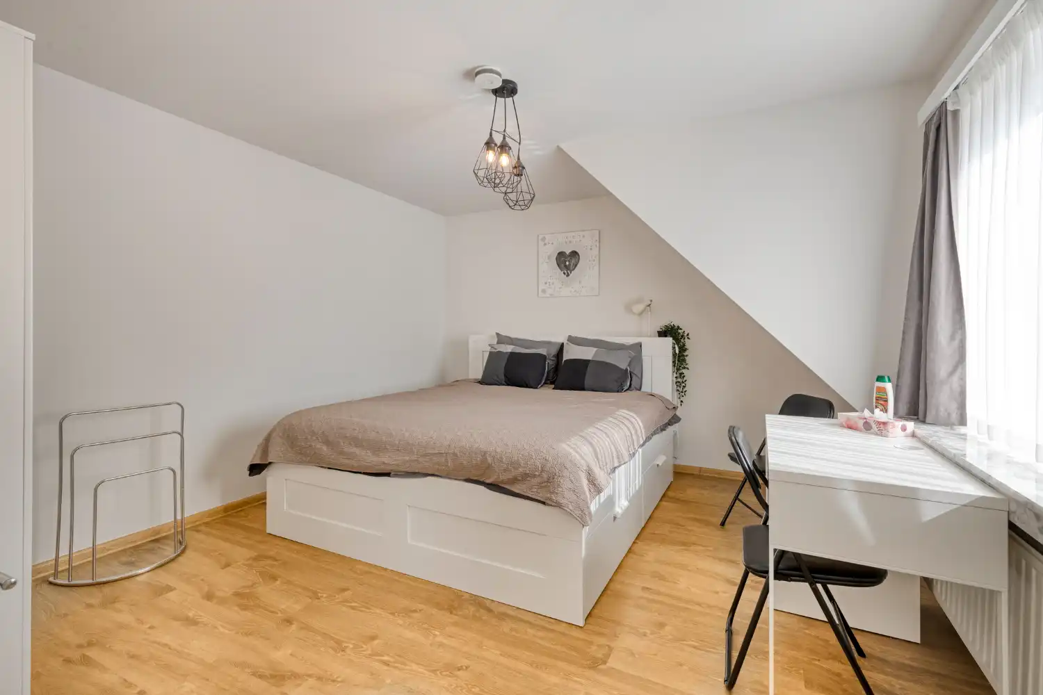 Karaktervolle gerenoveerde villa nabij Spuikom te koop foto 25