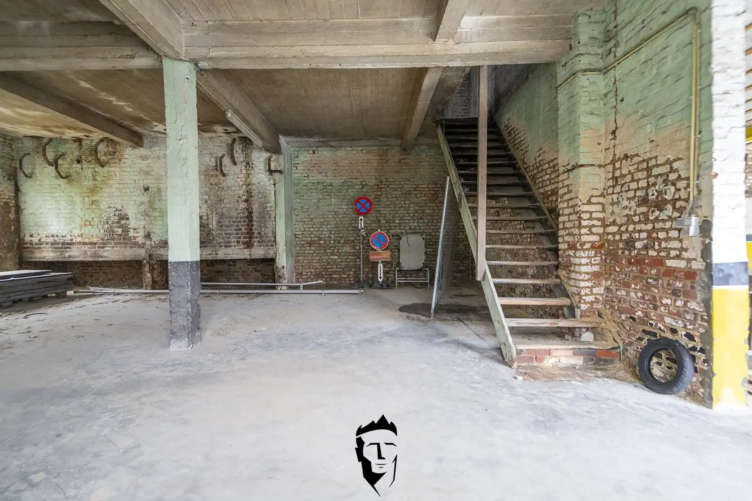 LOODS IN HARELBEKE foto 6