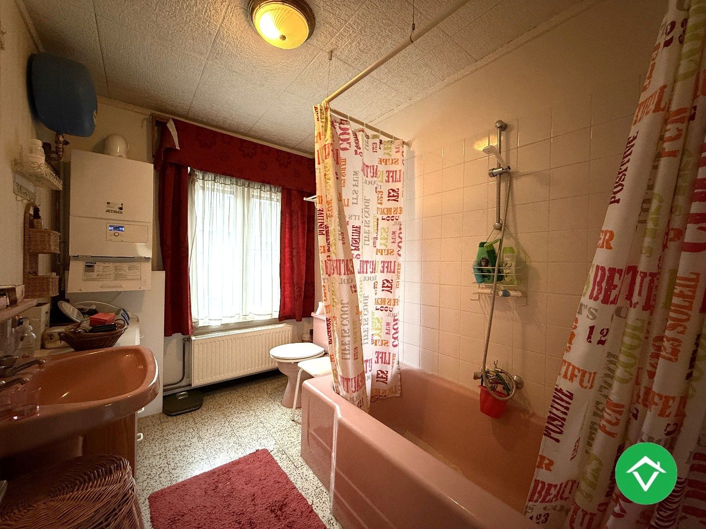 Halfopen bebouwing met 2 slaapkamers, tuin en garage foto 17