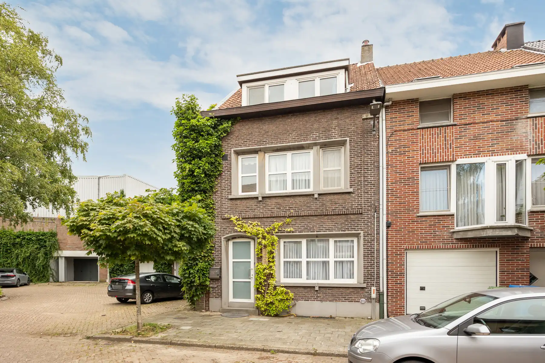 Instapklare gezinswoning met 4 slp, 2 badk en zonnige tuin foto 39