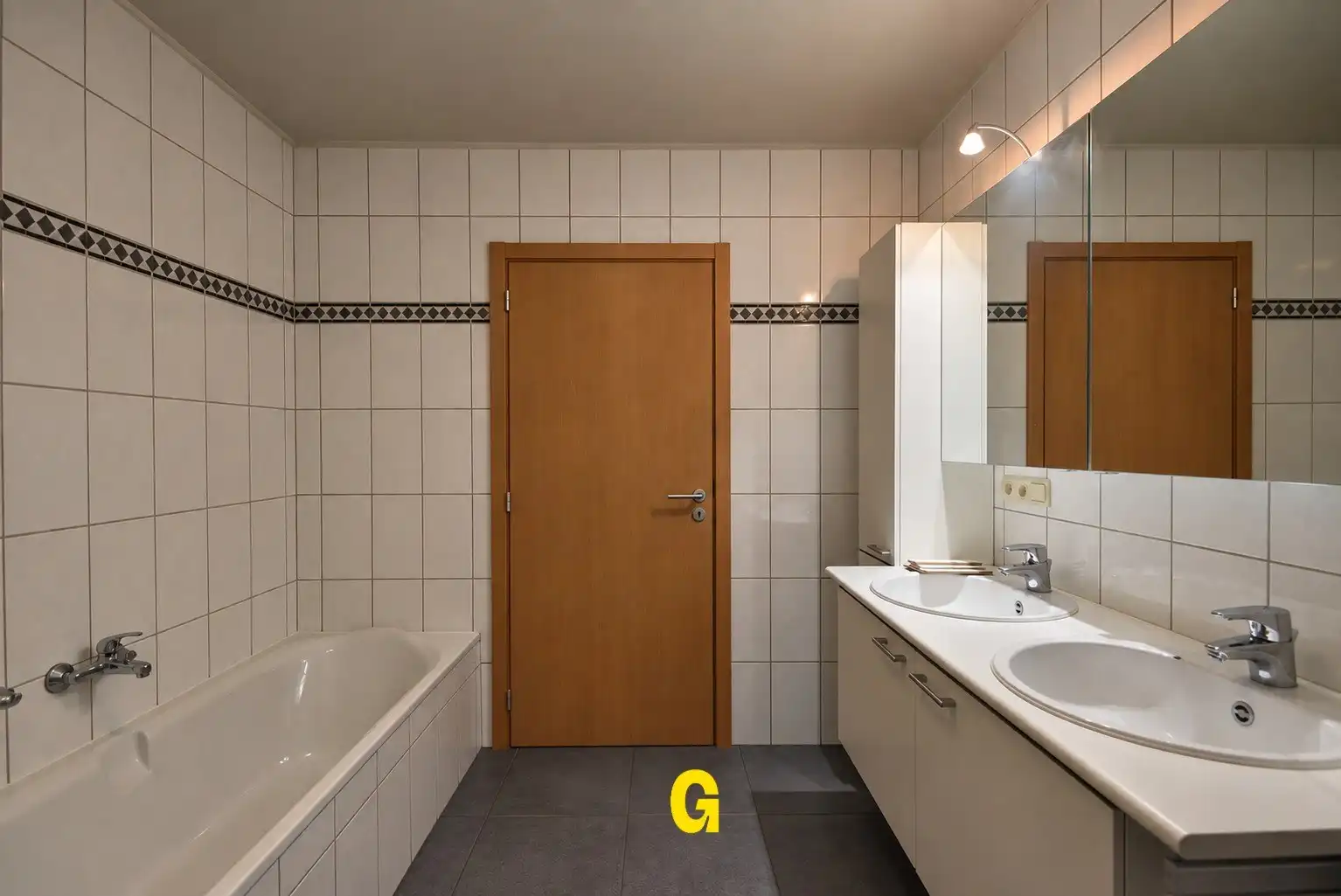 Ruim en degelijk gelijkvloersappartement met groot terras en tuintje   foto 14
