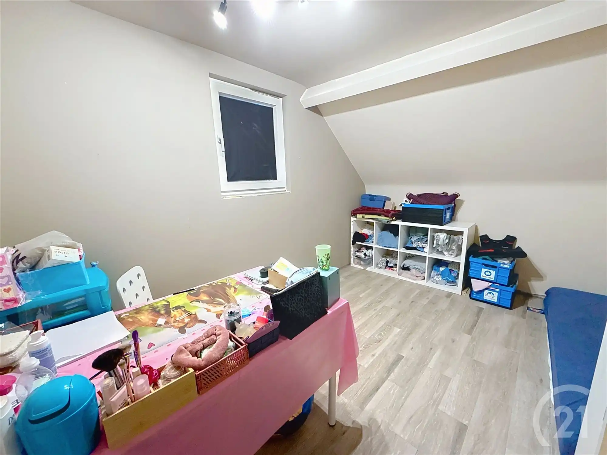 Ruime gezinswoning met 5 slaapkamers in centrum foto 22