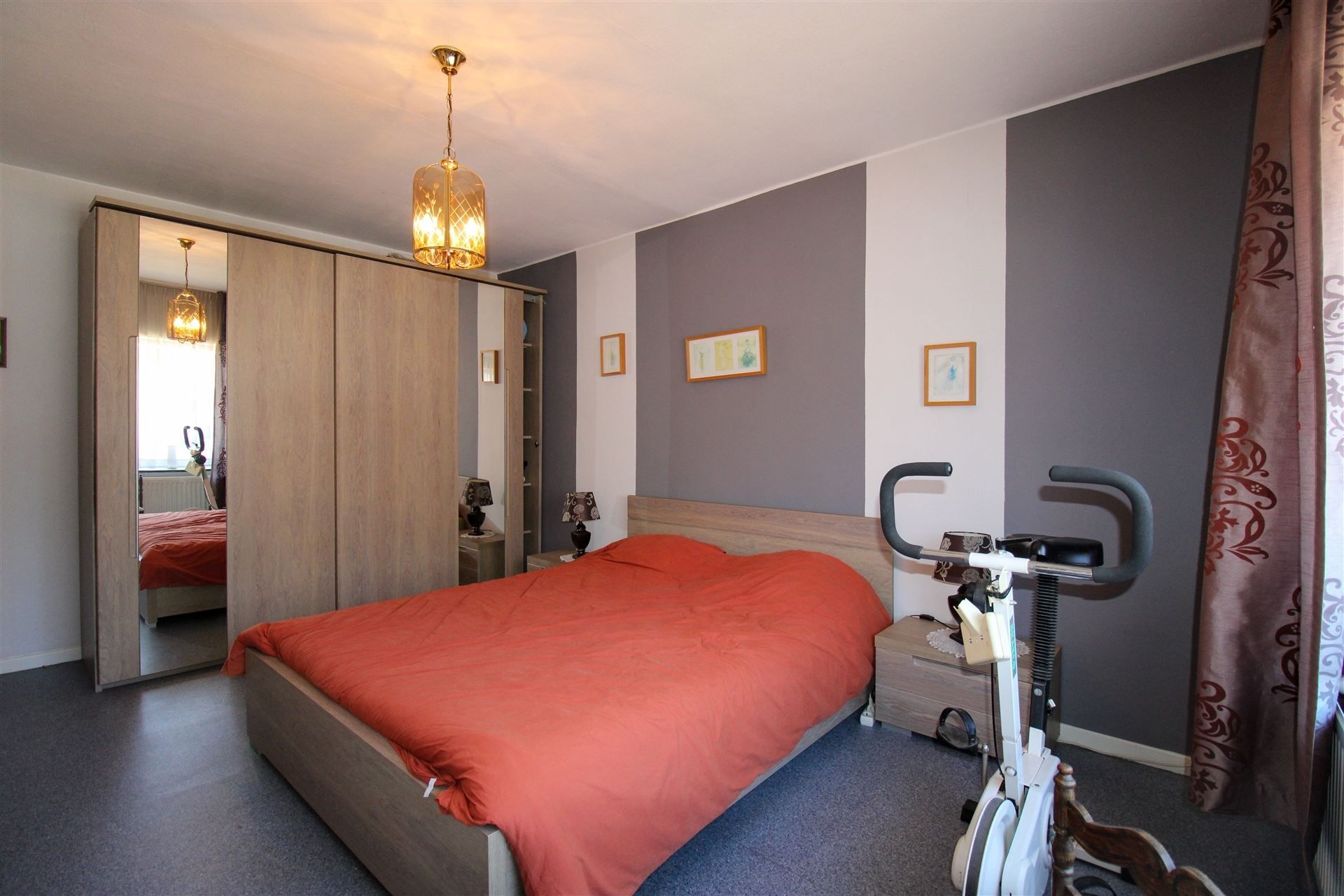 Uniek pand bestaande uit hoofdwoning en volwaardige bijbouw (momenteel verhuurd), elk met eigen busnummer, gelegen langs de Joseph Smeetslaan in Maasmechelen! foto 12