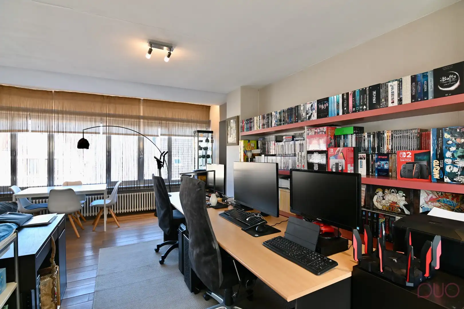 Centraal gelegen appartement met drie slaapkamers en terras foto 3