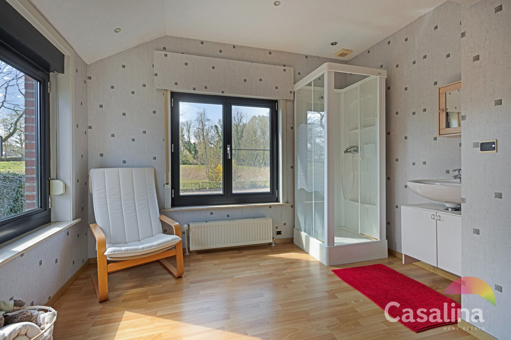 4-gevel woning met een prachtige tuin foto 12