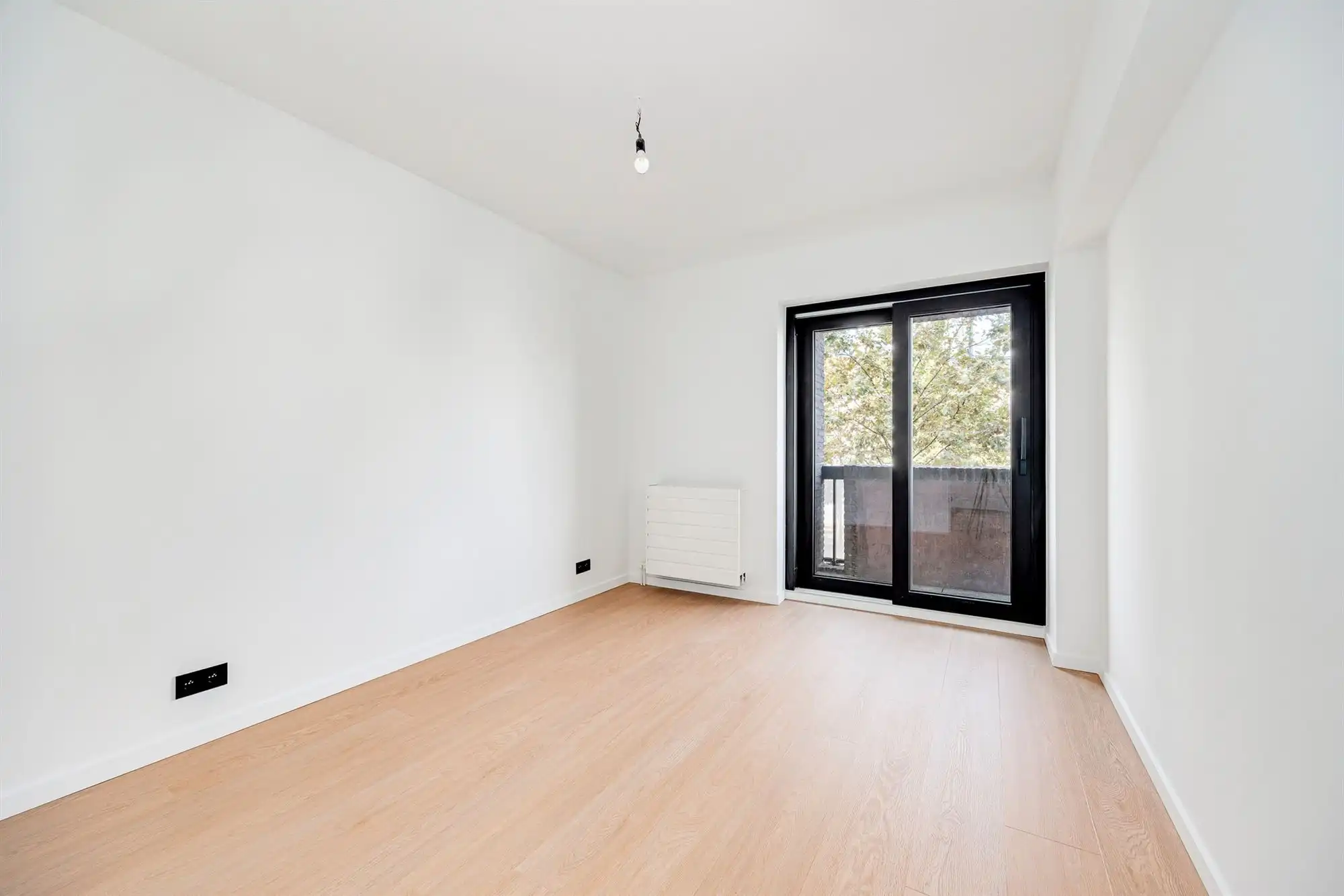 Luxueus gerenoveerd app met 1 slpk en terras; foto 8