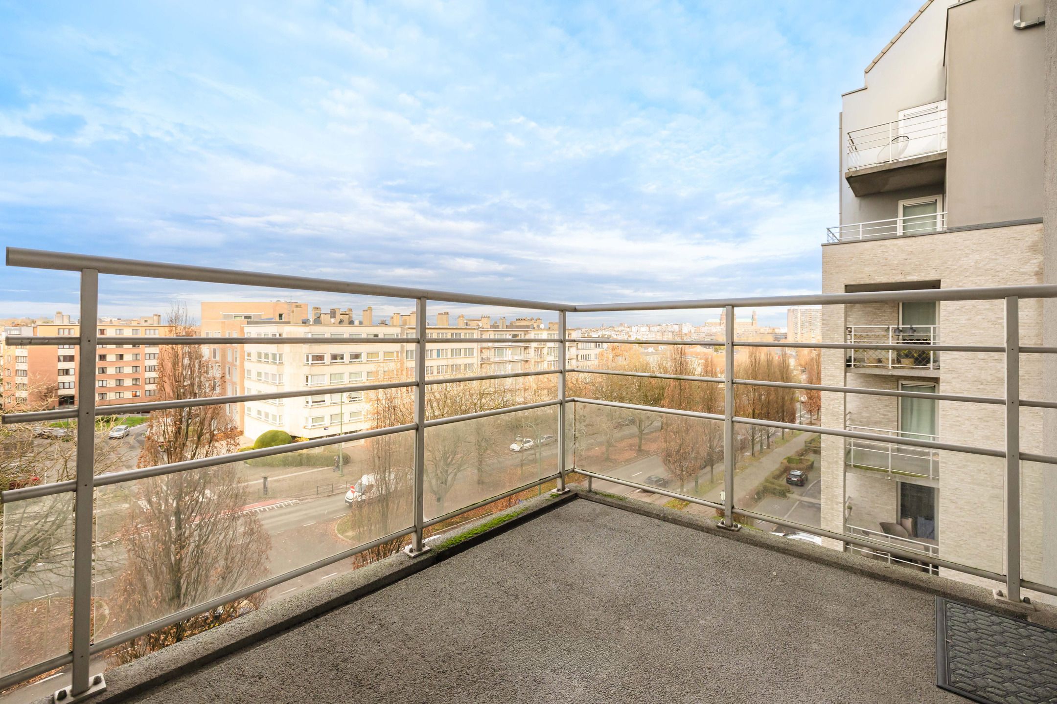 Appartement met 2 slaapkamers + P foto 2