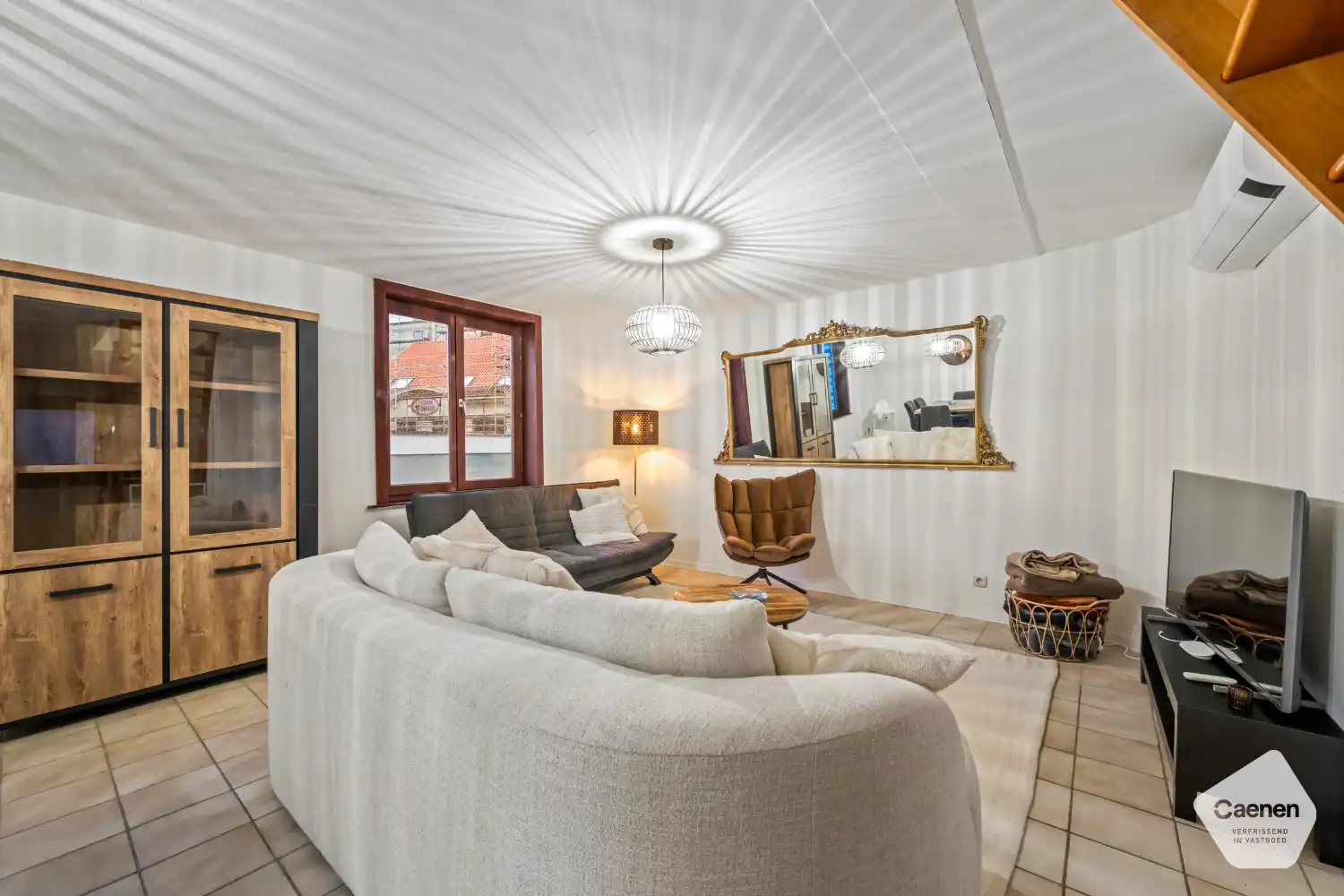 Instapklaar twee slaapkamer duplexappartement op een uitstekende locatie foto 2