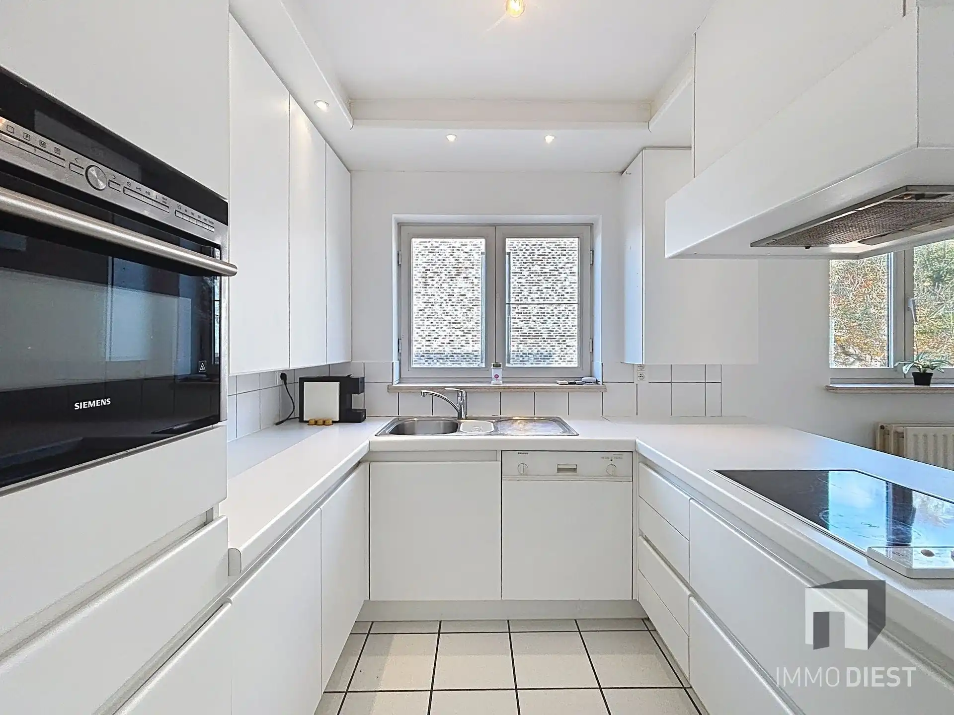 Appartement met 2 slaapkamers op topligging in centrum Diest. foto 7
