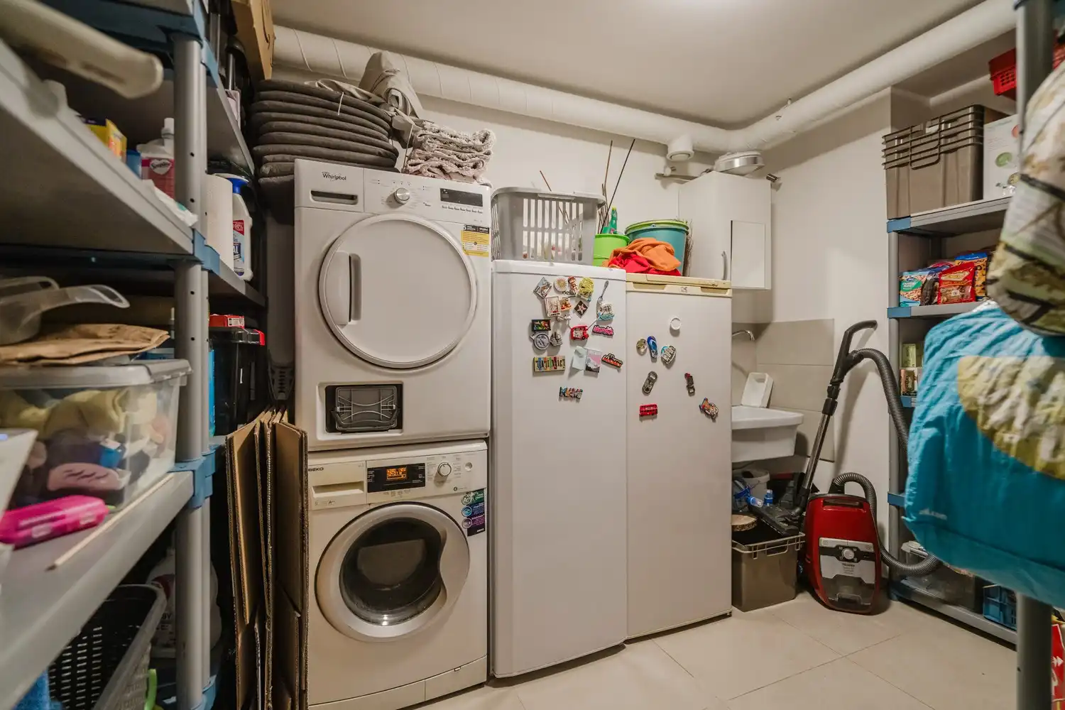 BIJZONDERE LOFT MET PRIVÉTUIN EN ZWEMBAD foto 16