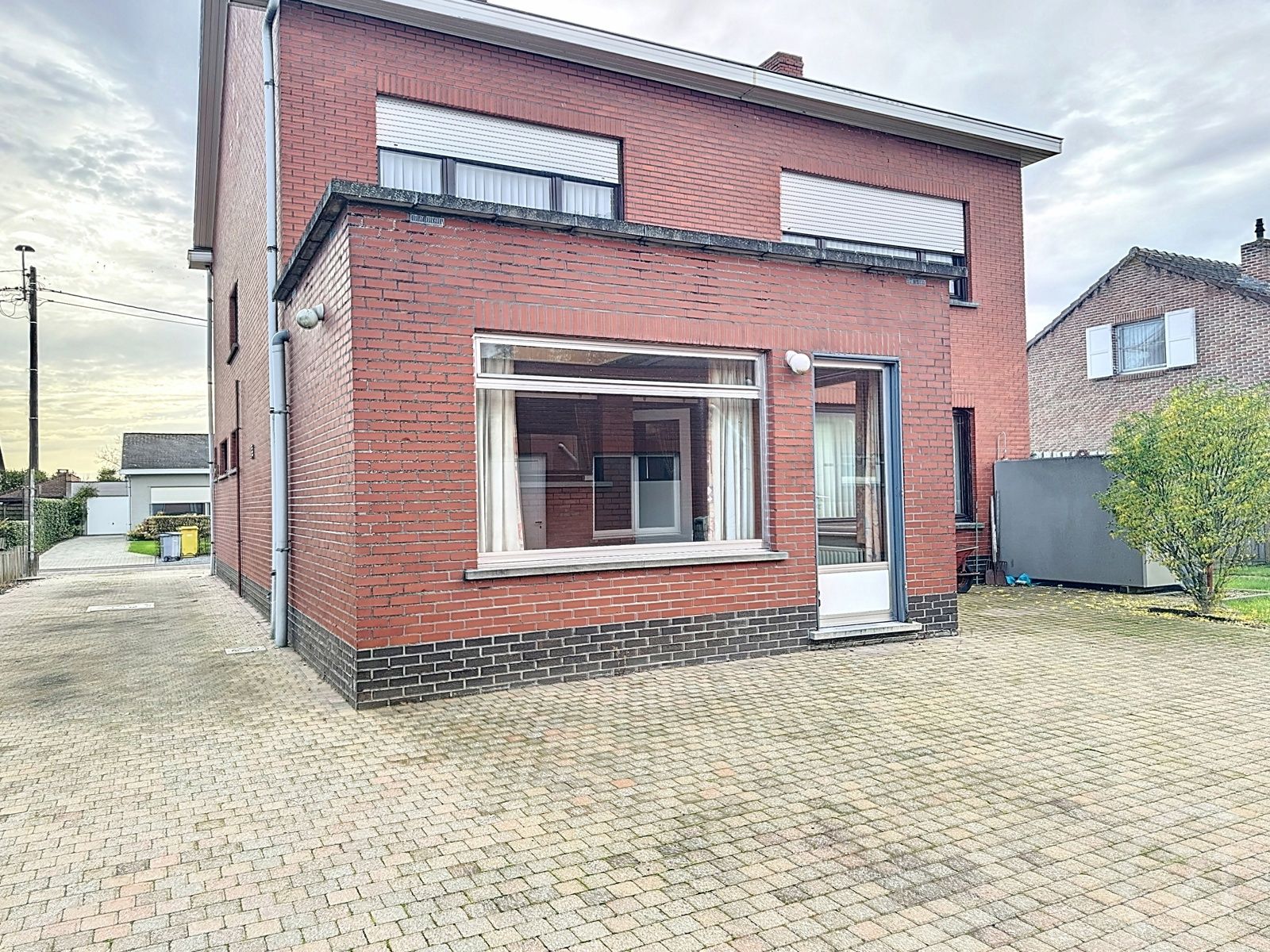 Huis te koop in Houtvenne met groot bijgebouw!  foto 16