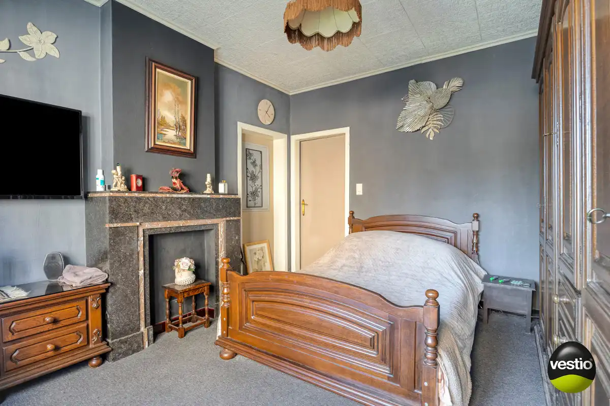 OP TE FRISSEN VRIJSTAANDE WONING OP 9A74CA TE EIGENBILZEN. foto 15