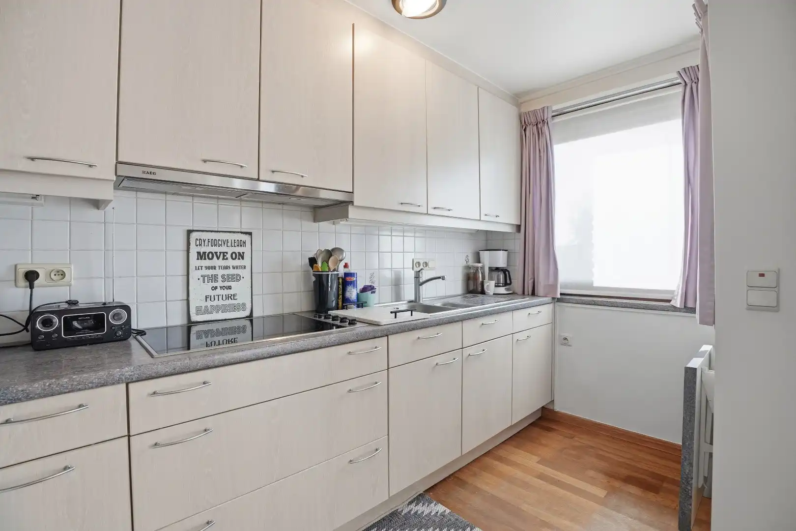 Duplex appartement te koop in Harelbeke op 1ste verdieping met 2 slaapkamers, ruim terras en garagebox  foto 3