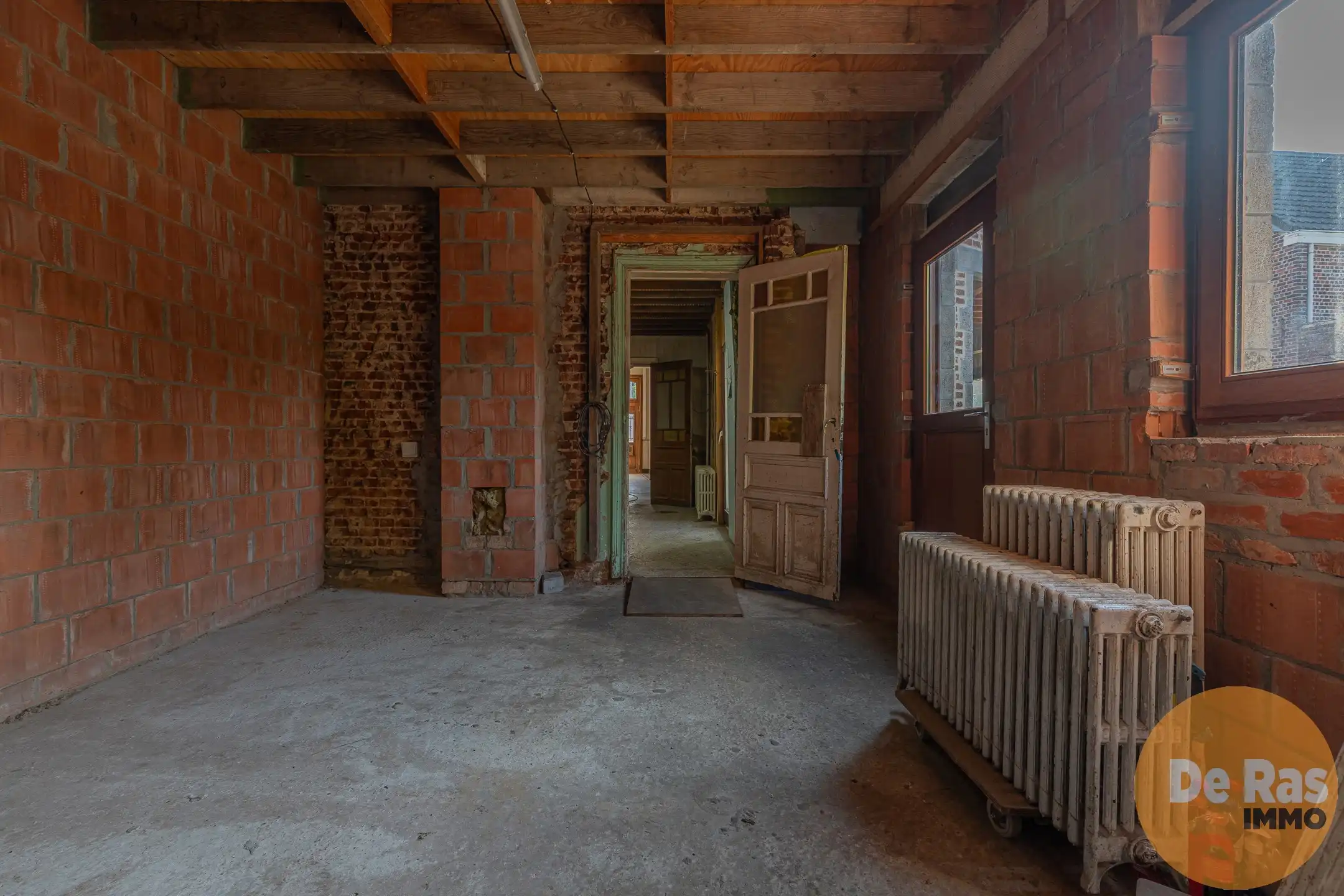 GIJZEGEM - Te renoveren herenhuis op een perceel van 1520 m² foto 10