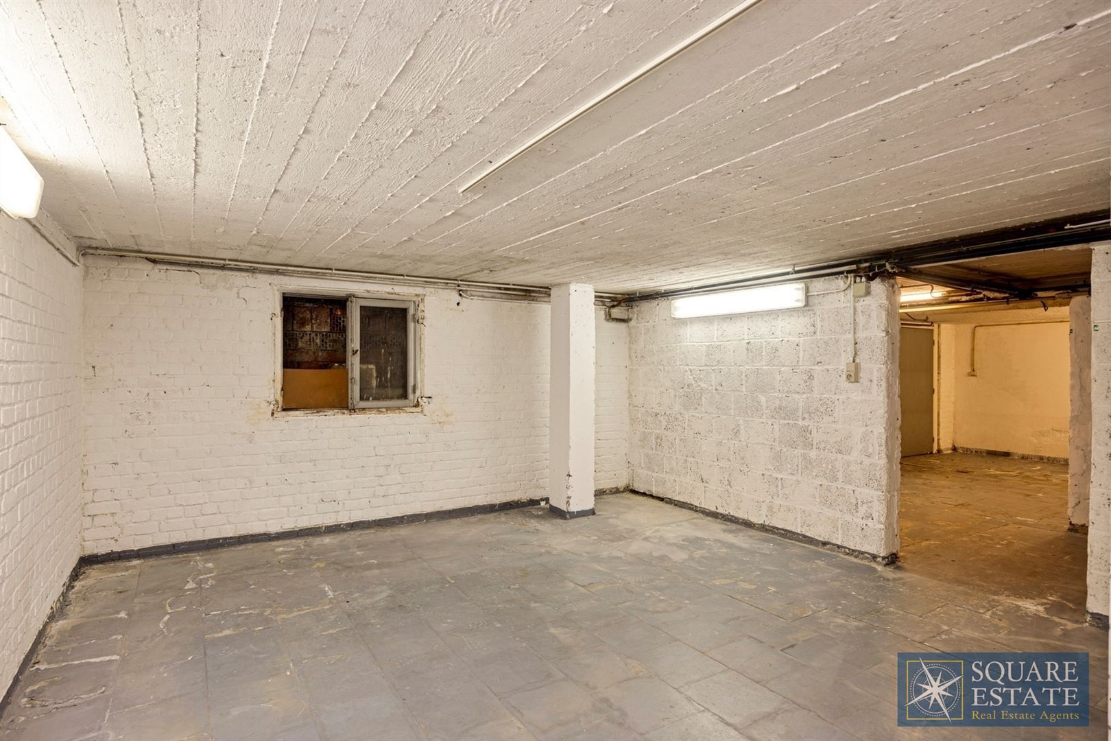 Kantoorgebouw foto 17