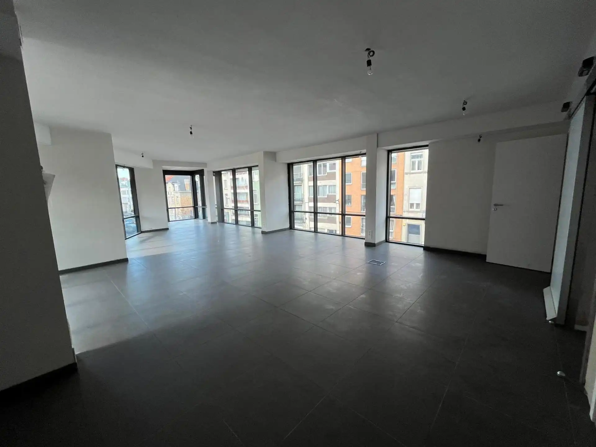 Kantoorruimte te koop in Mechelen foto 3