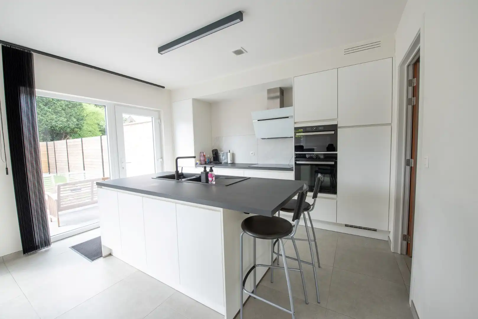 ENERGIEZUINIGE woning te huur in Olsene met 3 slaapkamers en garage foto 5