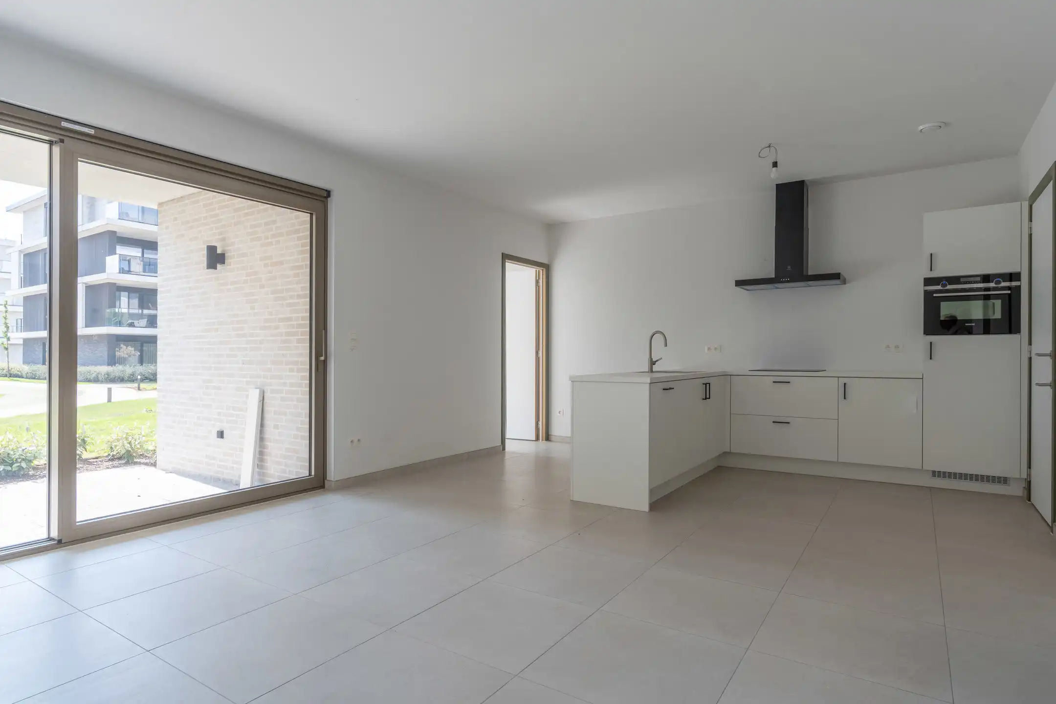 Knap energiezuinig appartement met tof terras foto 7