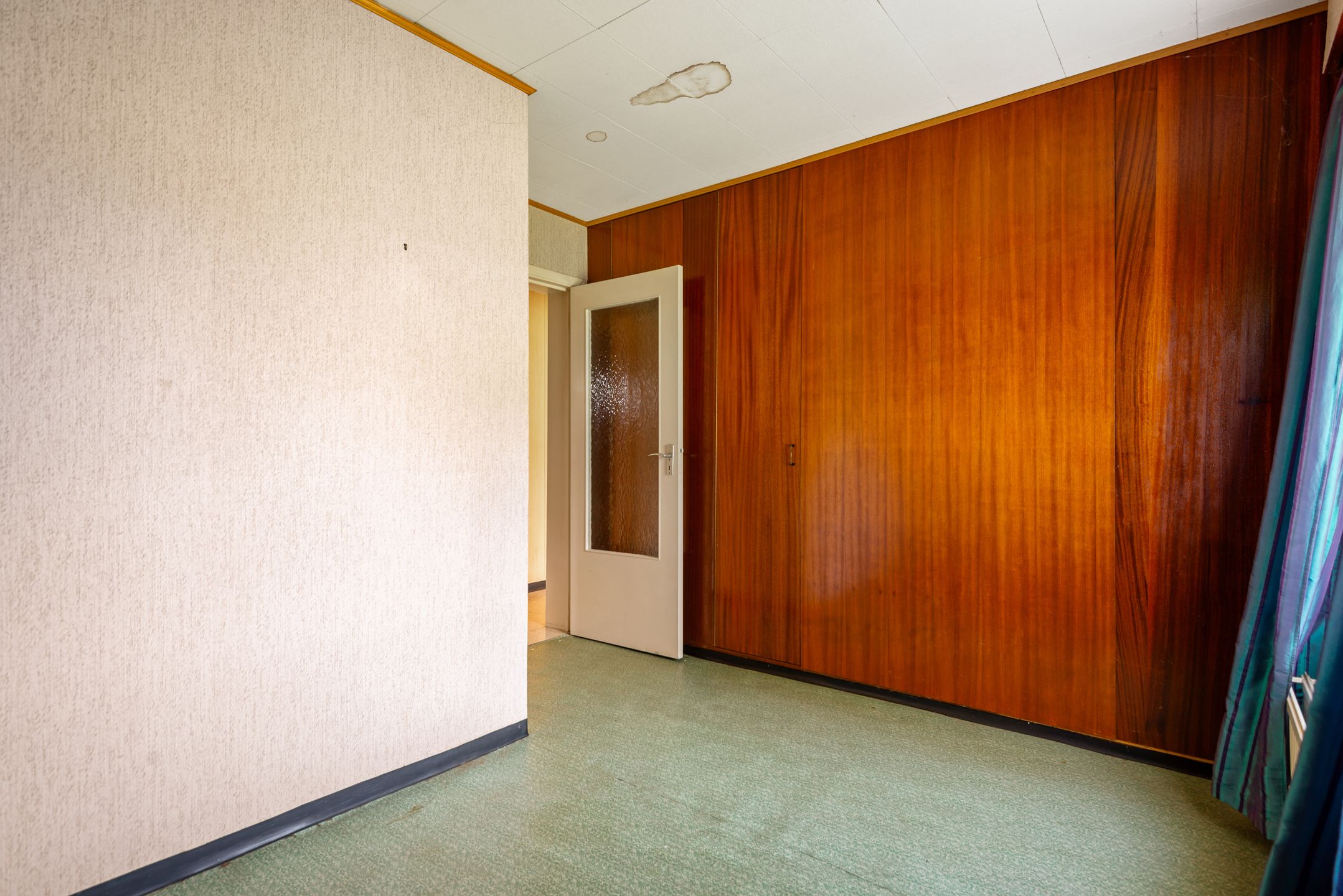 Te renoveren woning met schuur foto 19