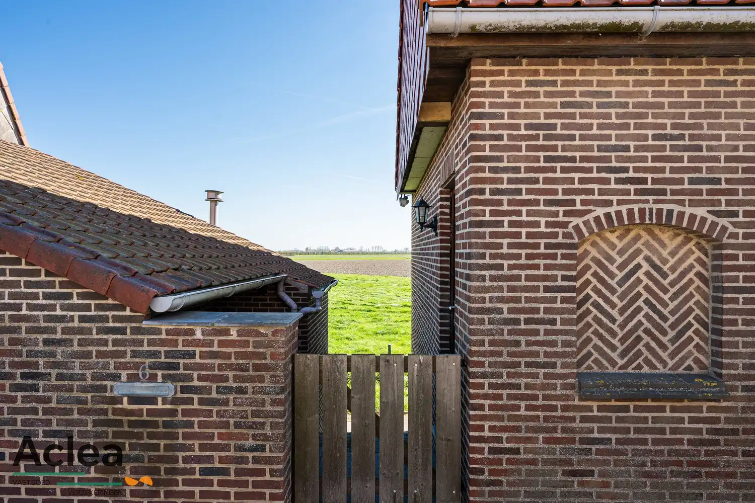 Dijkwoning met prachtig vergezicht foto 22