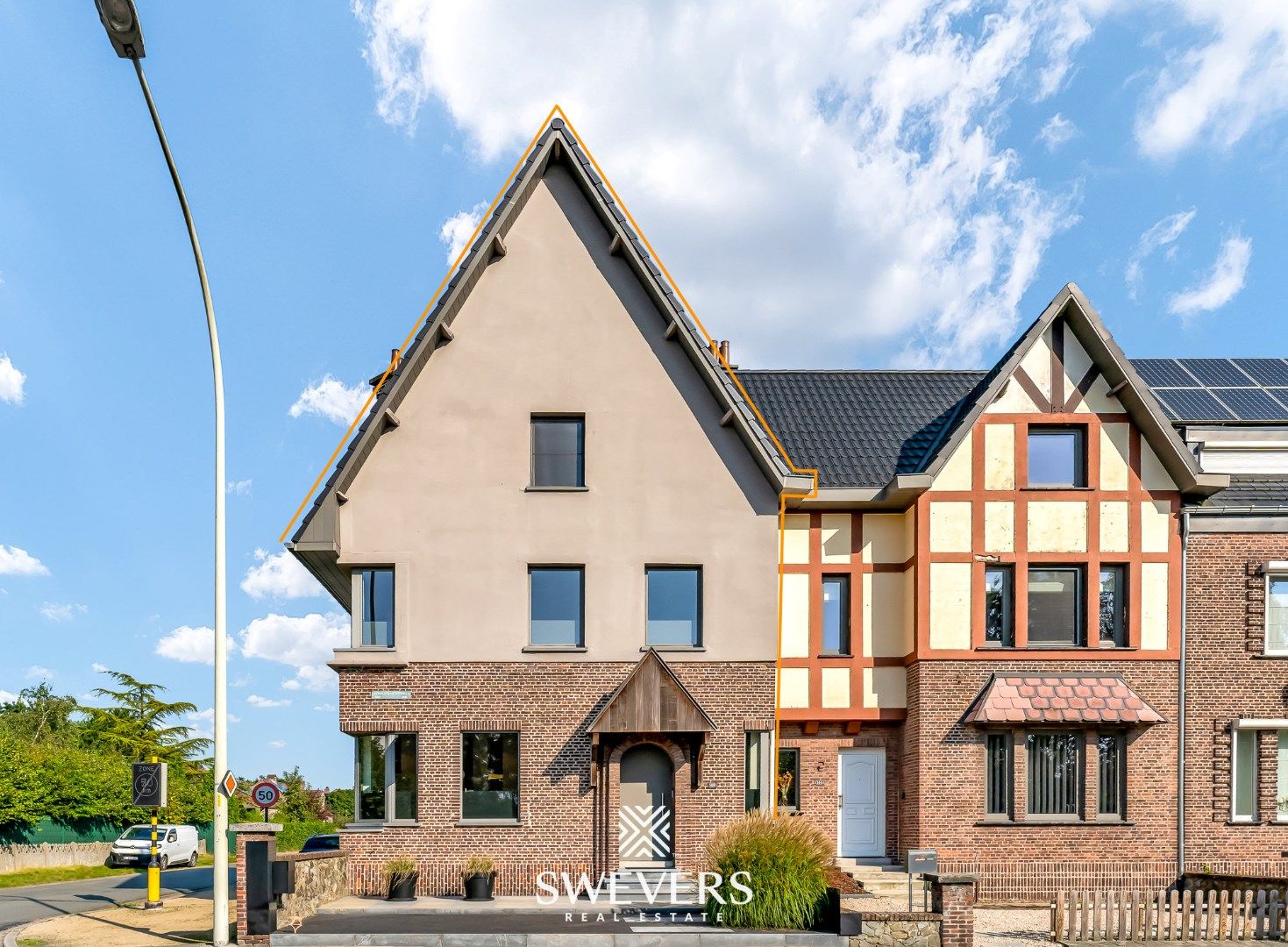 Luxe woning met 4 slaapkamers te Leopoldsburg foto {{pictureIndex}}