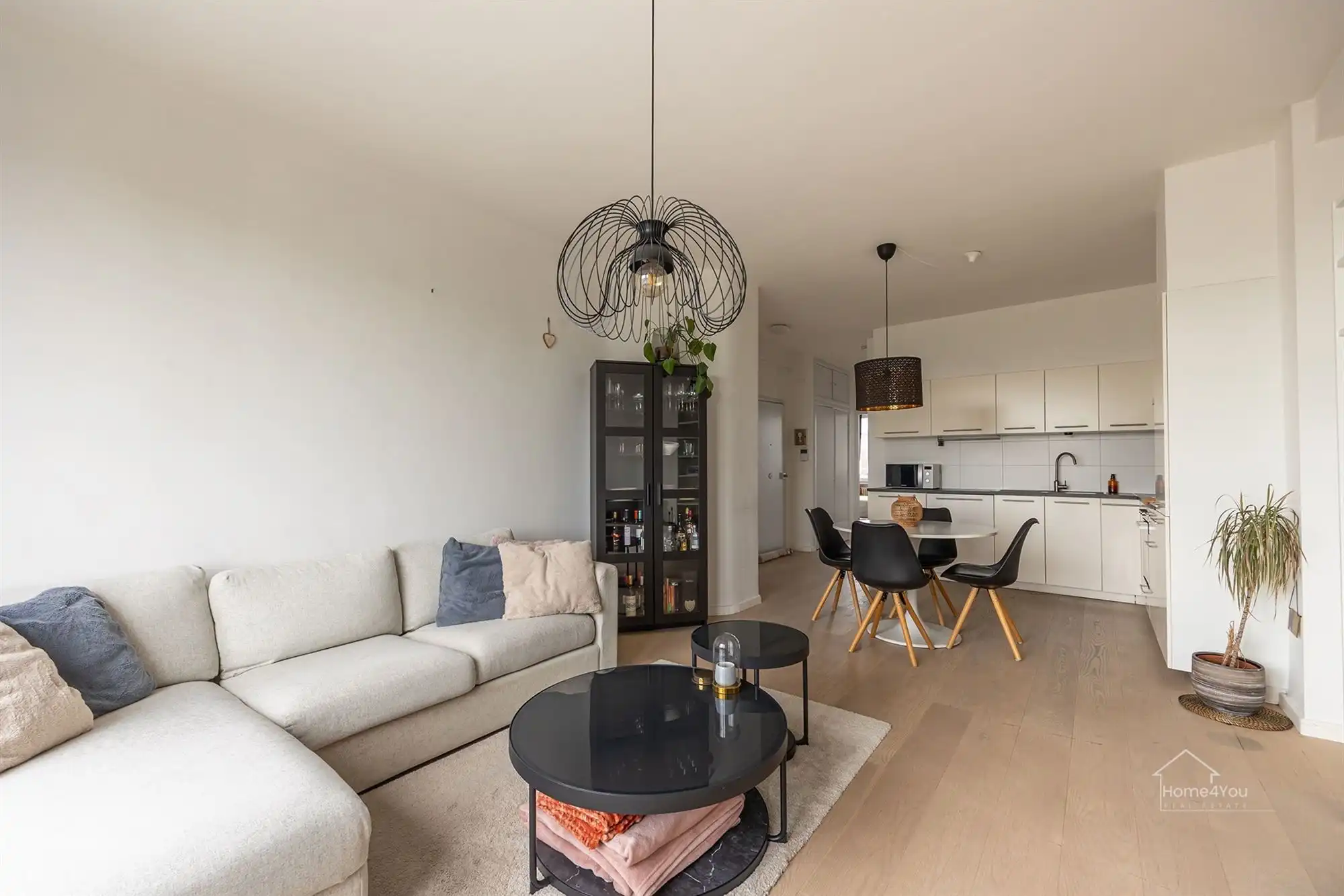 Gezellig appartement met 2 slpk en een terras in Antwerpen! foto 3