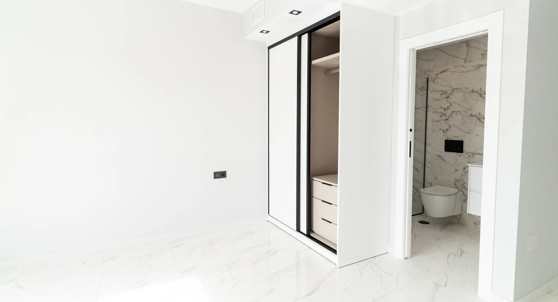 Beleef ultieme luxe aan de Costa Blanca: exclusieve villa’s met solarium en privézwembad – jouw Mediterrane paradijs foto 15
