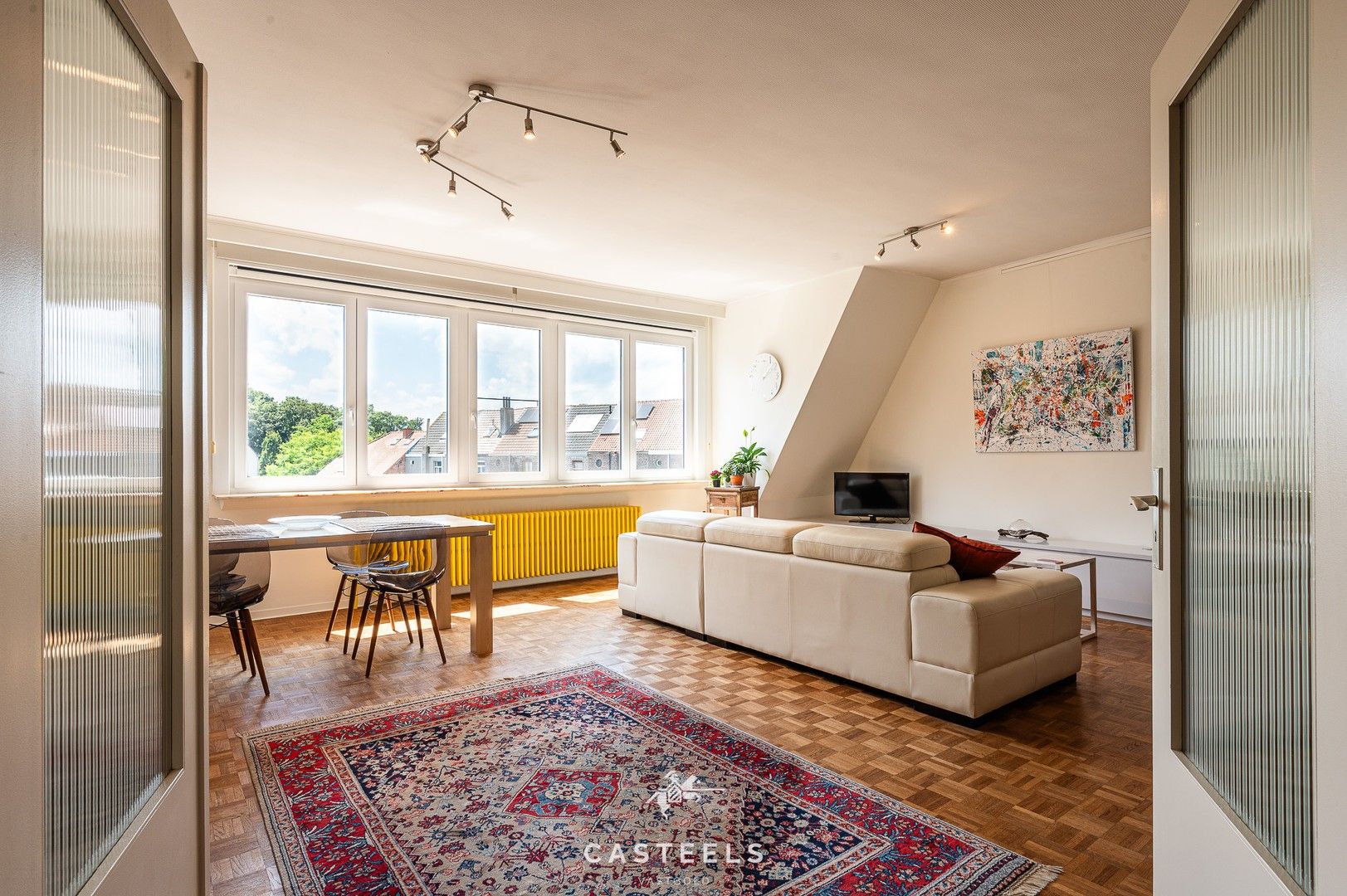 Stijlvol appartement met terras in Gent te koop foto 3