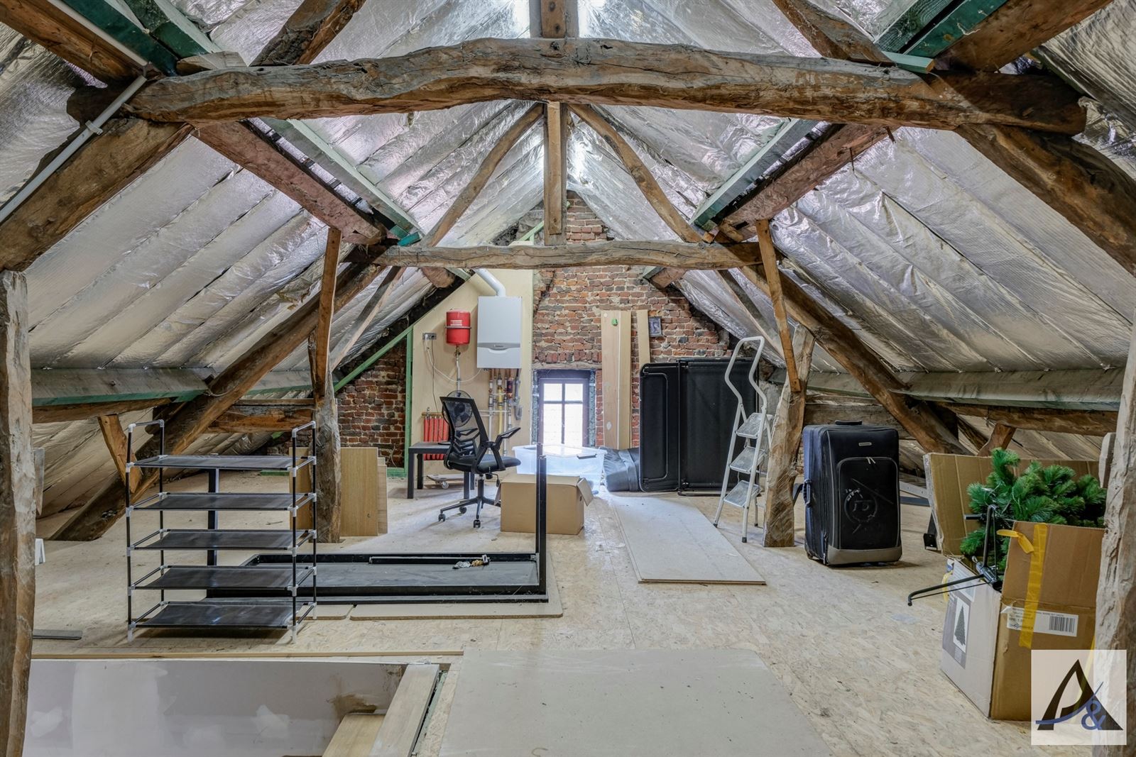 Totaal gerenoveerde, instapklare gezinswoning te koop in het hart van Munsterbilzen! foto 28