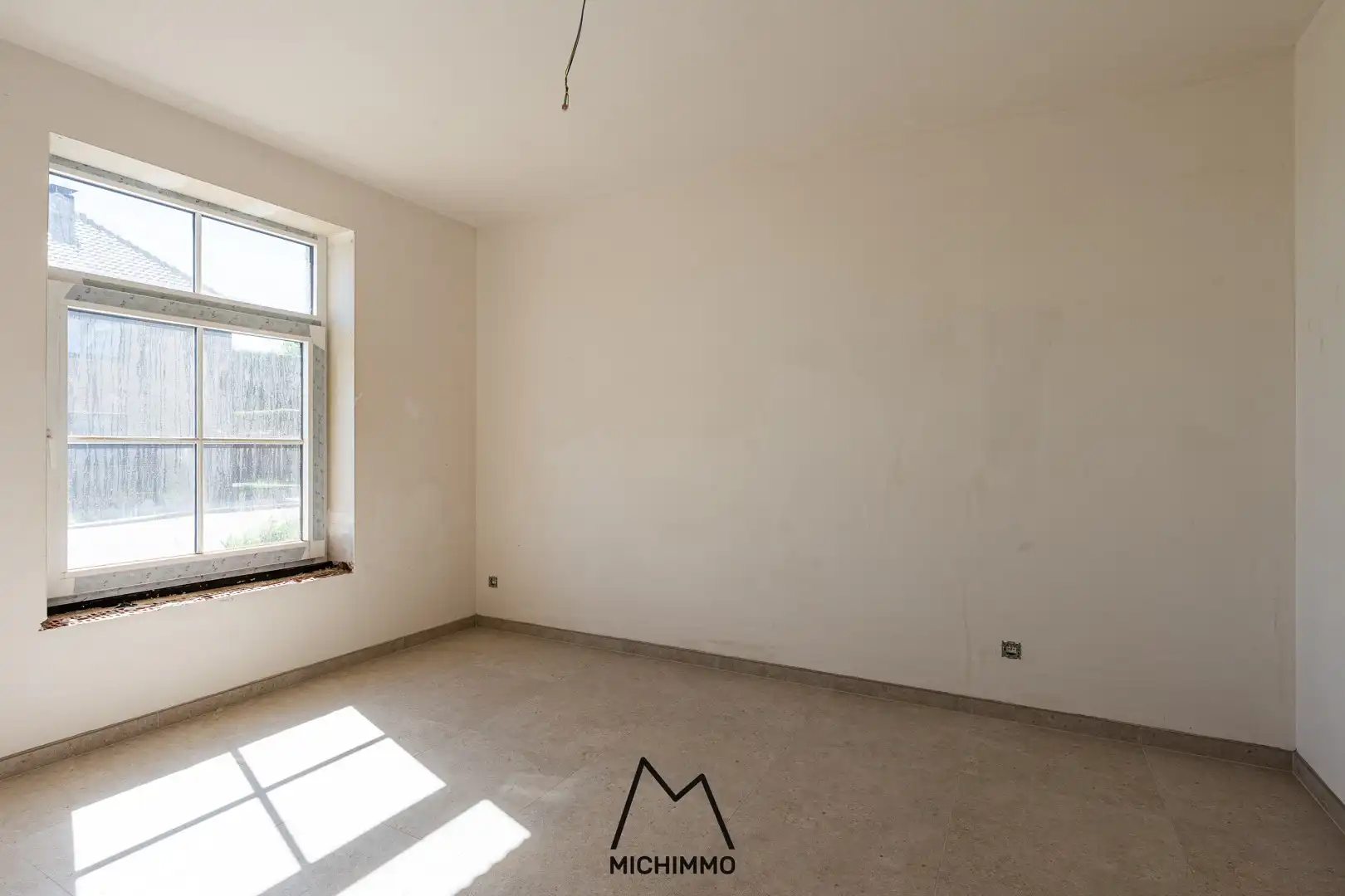 Fantastische nieuwbouwwoning met vier slaapkamers op hele leuke locatie. foto 12