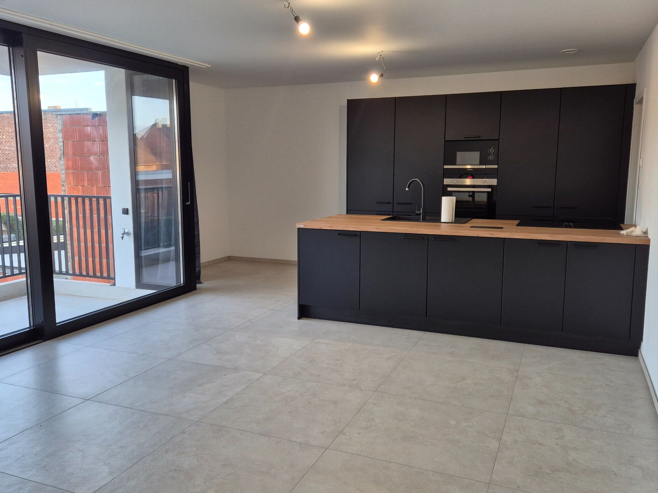 Nieuwbouw appartement met 3 slpkmrs, terras en parking foto 3