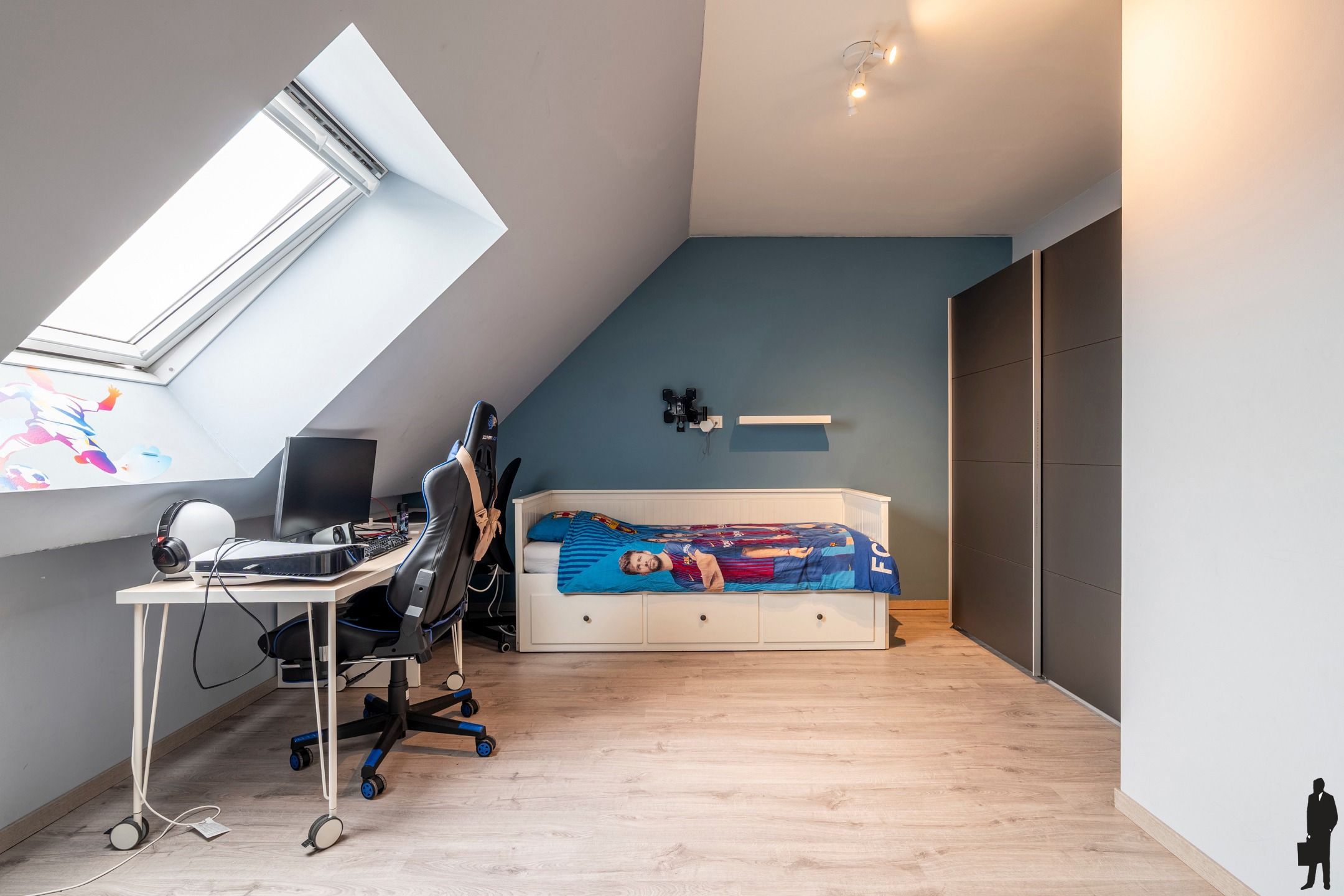 Recente gezinswoning met 5 slpks in rustig woonerf foto 14