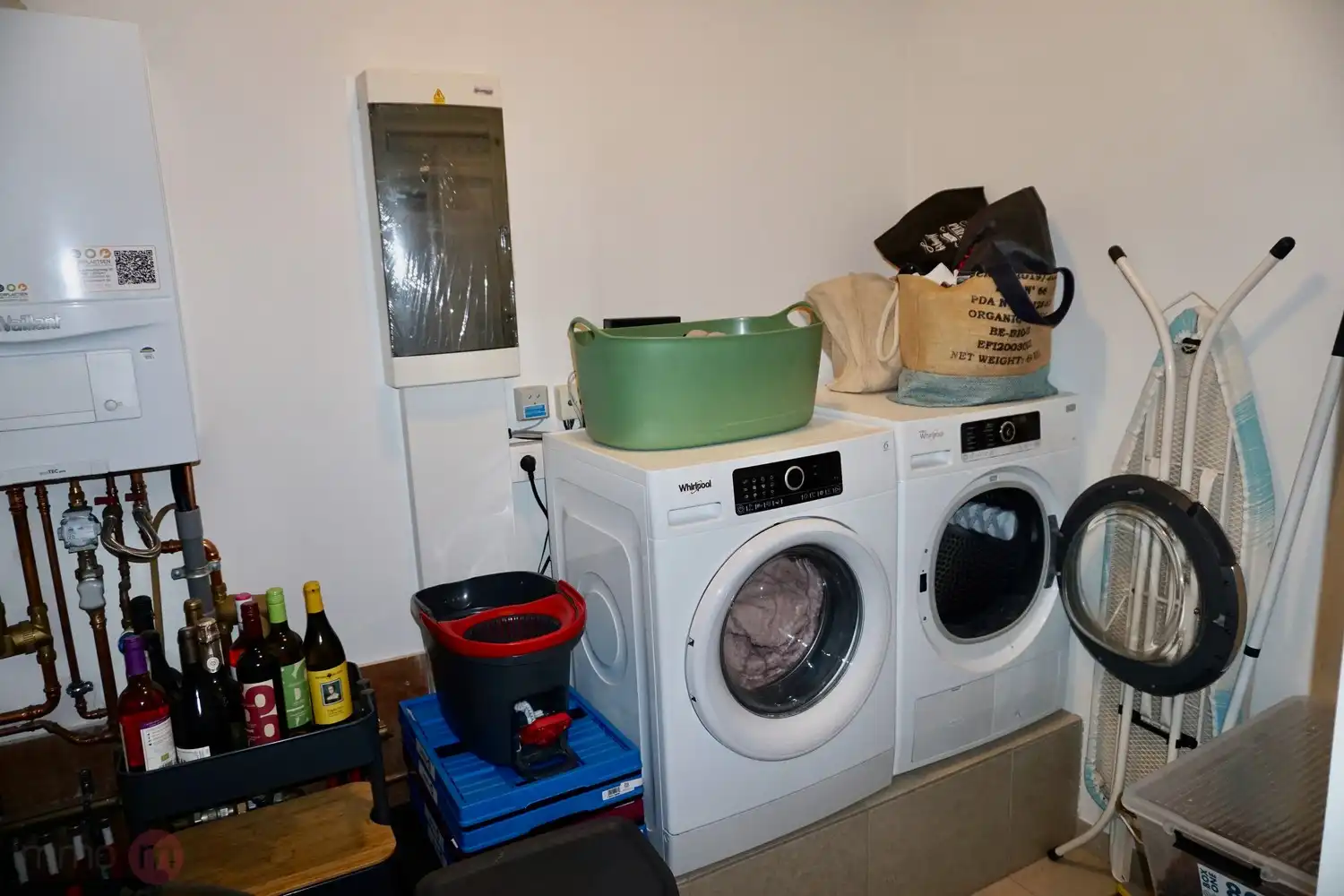 Recent appartement met 2 slaapk, terras en autostaanplaats. foto 12