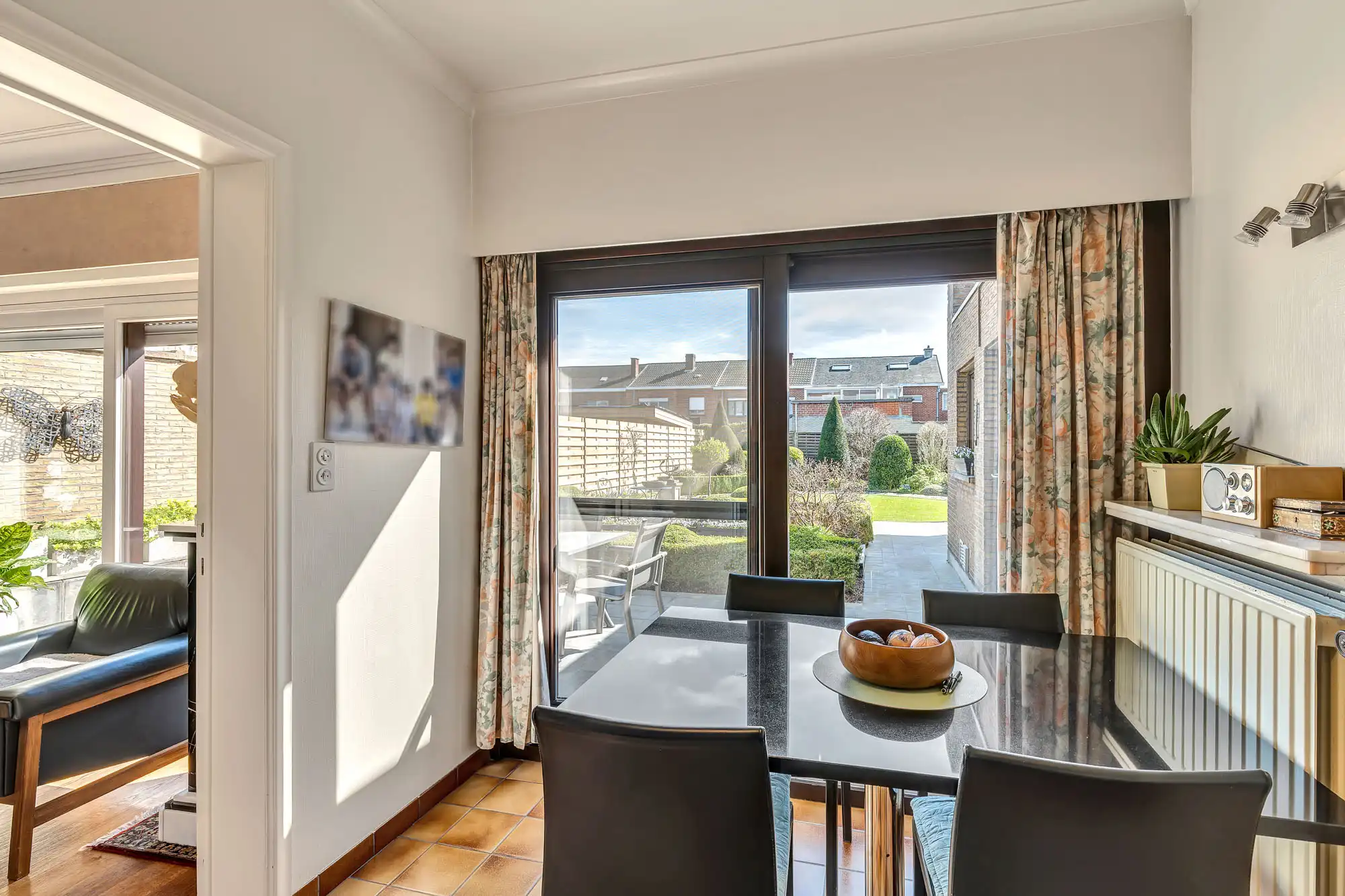 Gezellige woning met grote tuin in Deinze foto 7