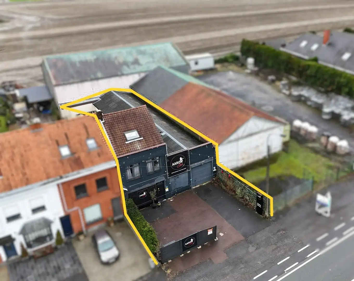 Woning/handelspand met zeer goede visibiliteit aan de rand van Kortrijk foto 10