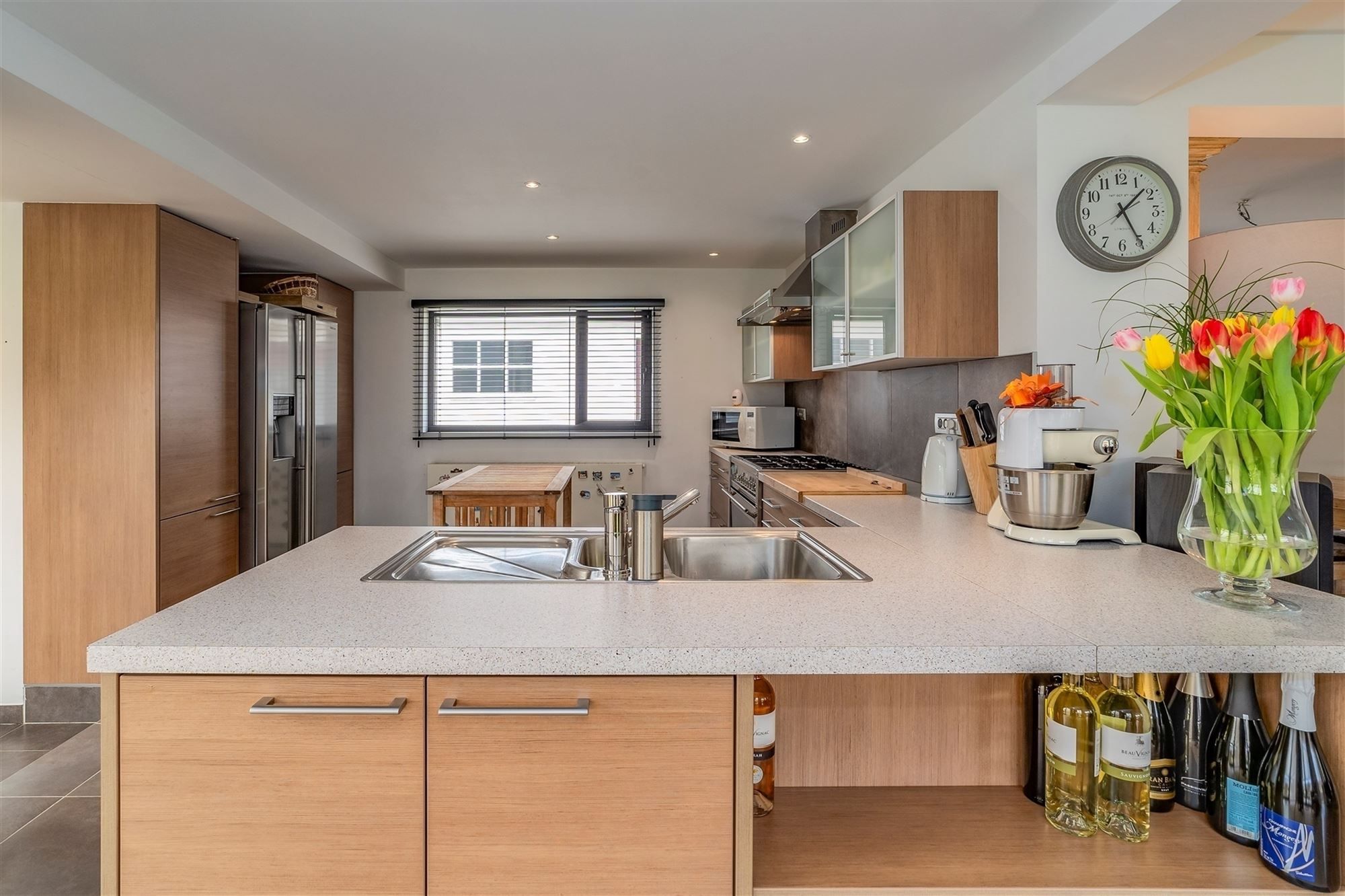 Woning met magazijn (649m²) op 2.749m² in Wommelgem foto 13