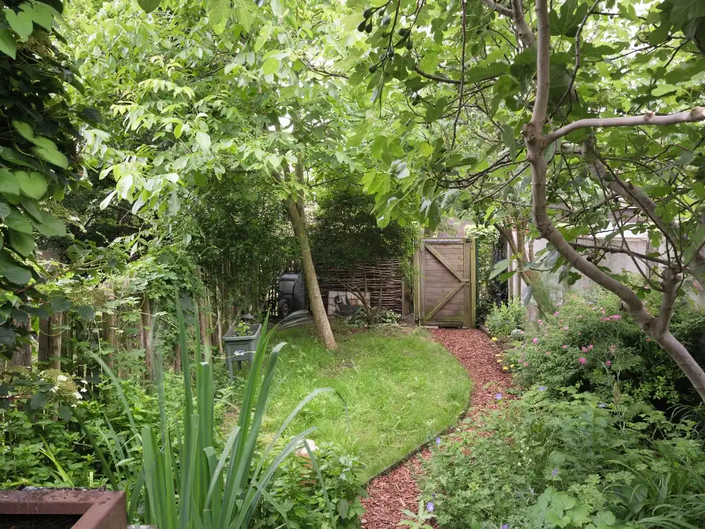 Karaktervolle burgerwoning op wandelafstand van het centrum foto 16
